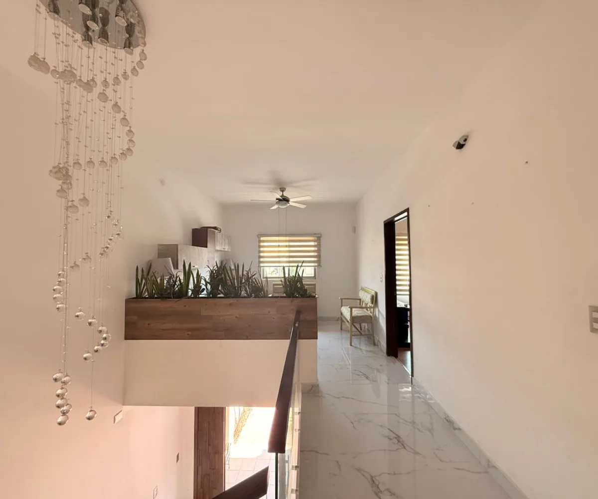 Casa En Venta,Villa California,Paseo de la reina 1, Tlajomulco de Zúñiga, Jalisco 45645, 5 Habitaciones,4 Baños,Paseo de la reina,2,pN8ZWi2