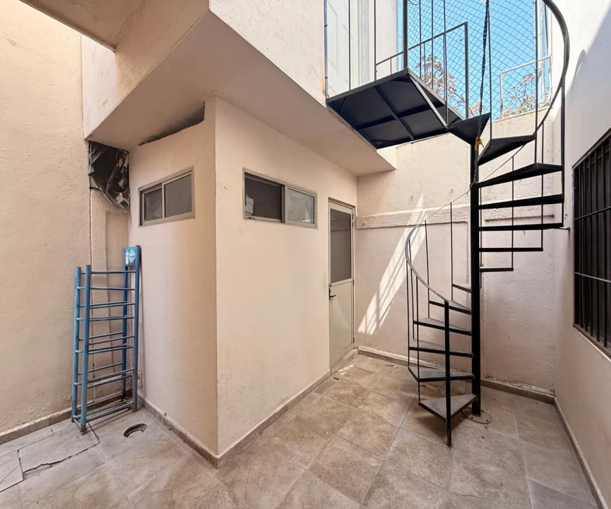 Casa En Venta,Villa California,Paseo de la reina 1, Tlajomulco de Zúñiga, Jalisco 45645, 5 Habitaciones,4 Baños,Paseo de la reina,2,pN8ZWi2