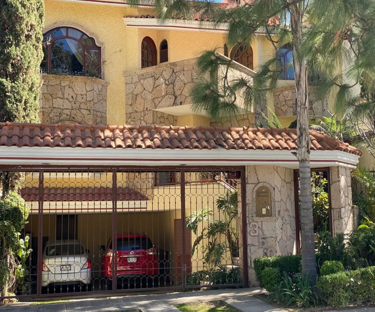 Casa En Venta,Ciudad Bugambilias,Avenida De Los Leones 350, Zapopan, Jalisco 45237, 4 Habitaciones,4 Baños,Avenida De Los Leones,1,peiULQz
