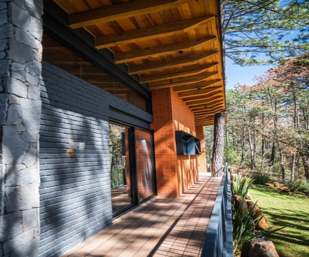 En Venta,Bosque de la Cañada,Paseo del Bosque 10, Tapalpa, Jalisco 49340, 4 Habitaciones,3 Baños,Paseo del Bosque,2,pff6o4D