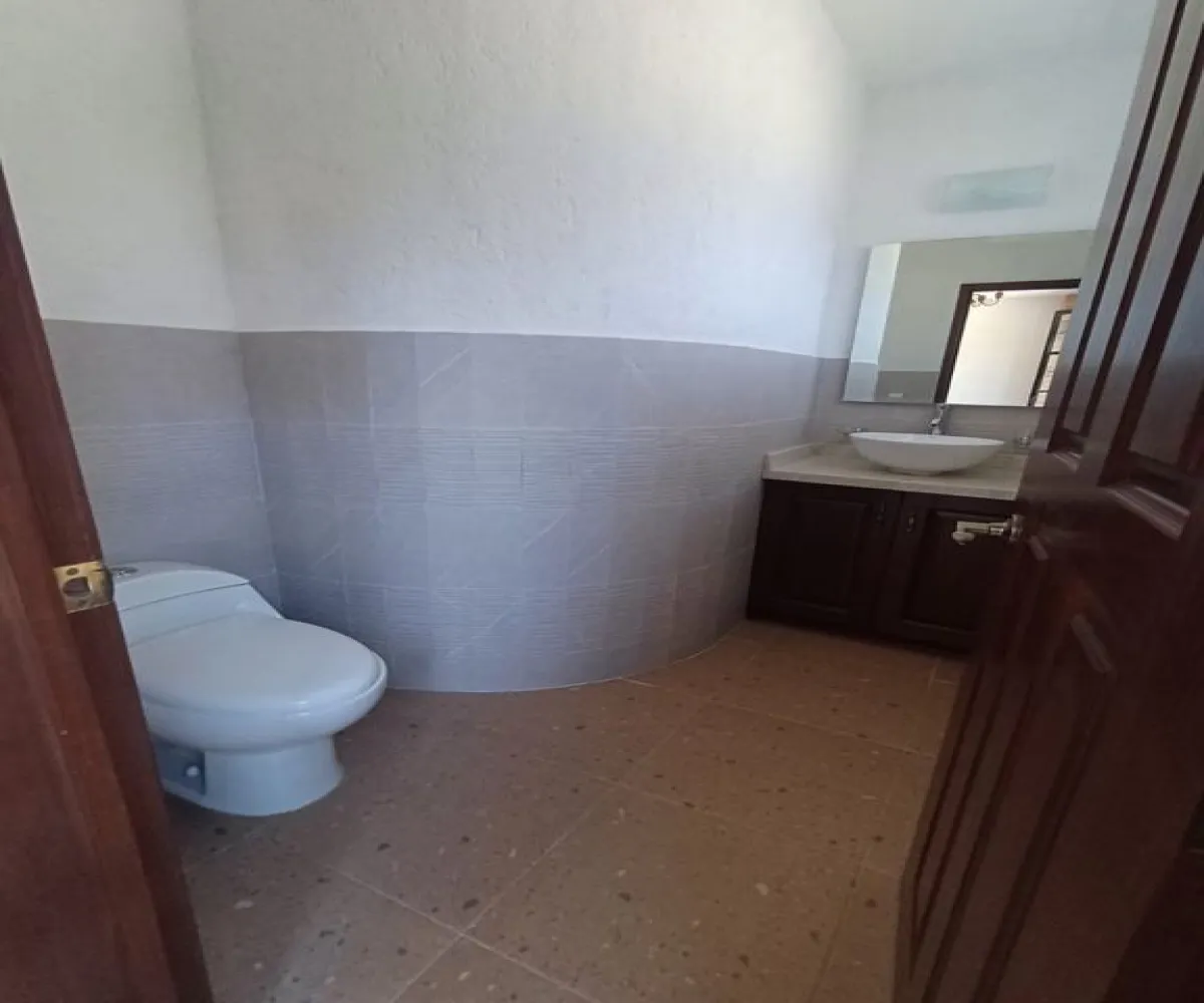 Casa En Venta,Huertas la Joya,Avenida Panoramica S/N 55, Querétaro, Querétaro 76116, 3 Habitaciones,3 Baños,Avenida Panoramica,2,pu8qG9x