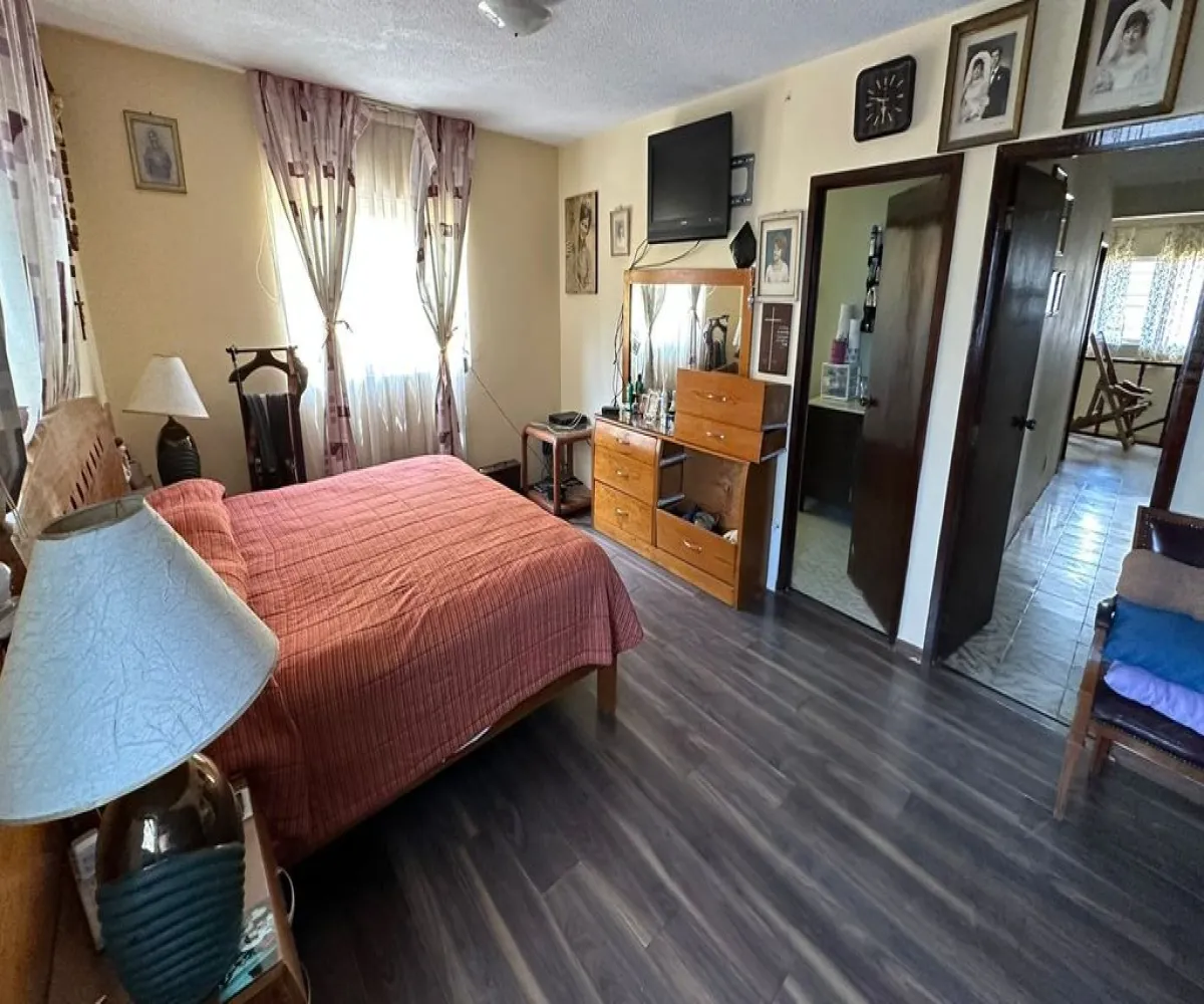 Casa En Venta,Jardines de la Calera,Paseo de Las Malvas 140, Tlajomulco de Zúñiga, Jalisco 45676, 5 Habitaciones,3 Baños,Paseo de Las Malvas,2,pxN0N1Y