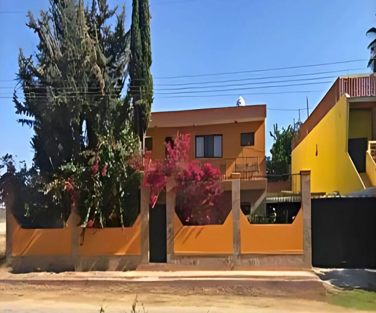 Casa En Venta,Jardines de la Calera,Paseo de Las Malvas 140, Tlajomulco de Zúñiga, Jalisco 45676, 5 Habitaciones,3 Baños,Paseo de Las Malvas,2,pxN0N1Y