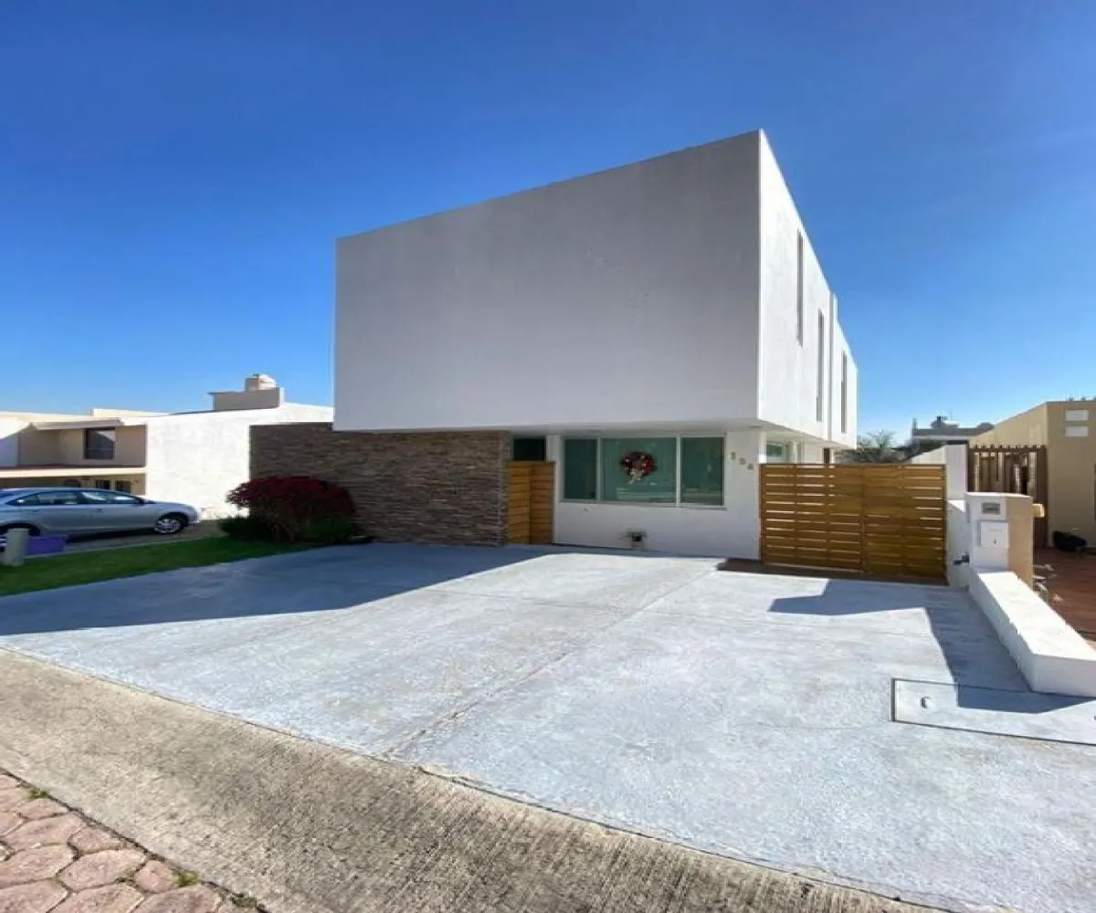 Casa En Venta,Bugambilias,Vistas del Sol S/N, Zapopan, Jalisco 45237, 3 Habitaciones,3 Baños,Vistas del Sol,2,pgh3eh7