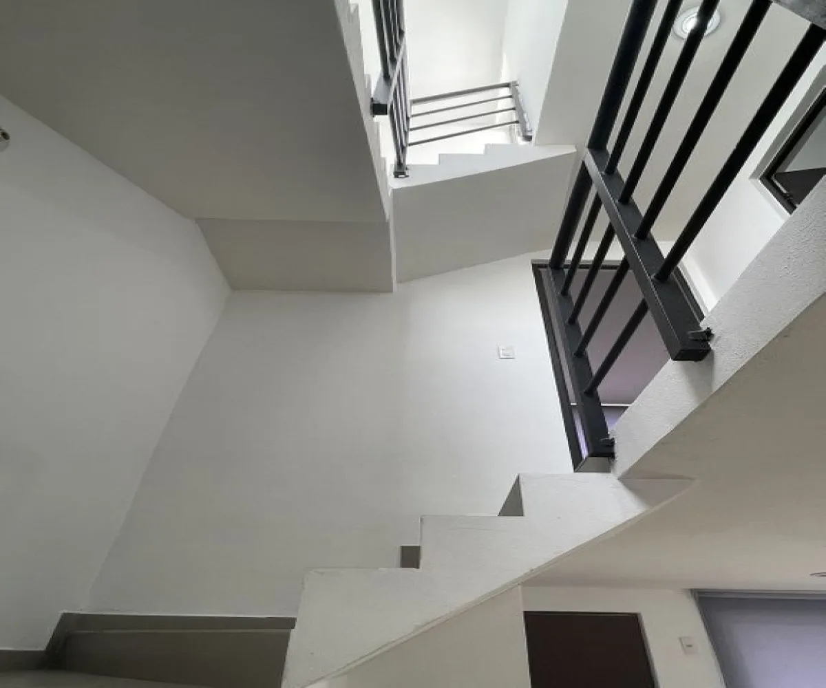 Casa En Venta,santa cruz del valle,Avenida Hacienda Santa Cruz 275, Tlajomulco de Zúñiga, Jalisco 45655, 2 Habitaciones,1 Baño,Avenida Hacienda Santa Cruz,3,plFQran