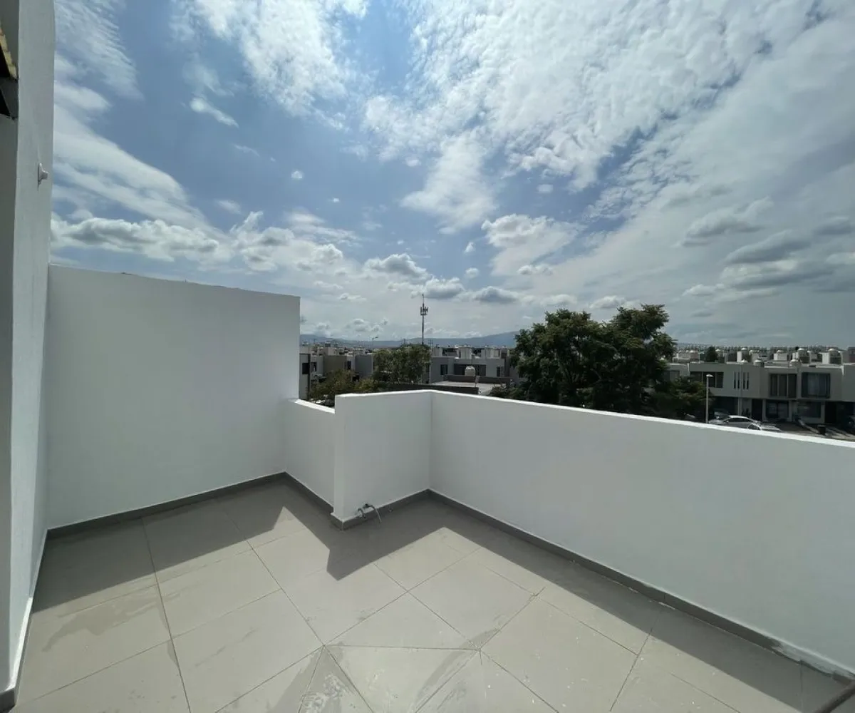 Casa En Venta,santa cruz del valle,Avenida Hacienda Santa Cruz 275, Tlajomulco de Zúñiga, Jalisco 45655, 2 Habitaciones,1 Baño,Avenida Hacienda Santa Cruz,3,plFQran