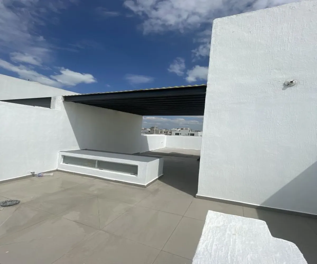 Casa En Venta,santa cruz del valle,Avenida Hacienda Santa Cruz 275, Tlajomulco de Zúñiga, Jalisco 45655, 2 Habitaciones,1 Baño,Avenida Hacienda Santa Cruz,3,plFQran