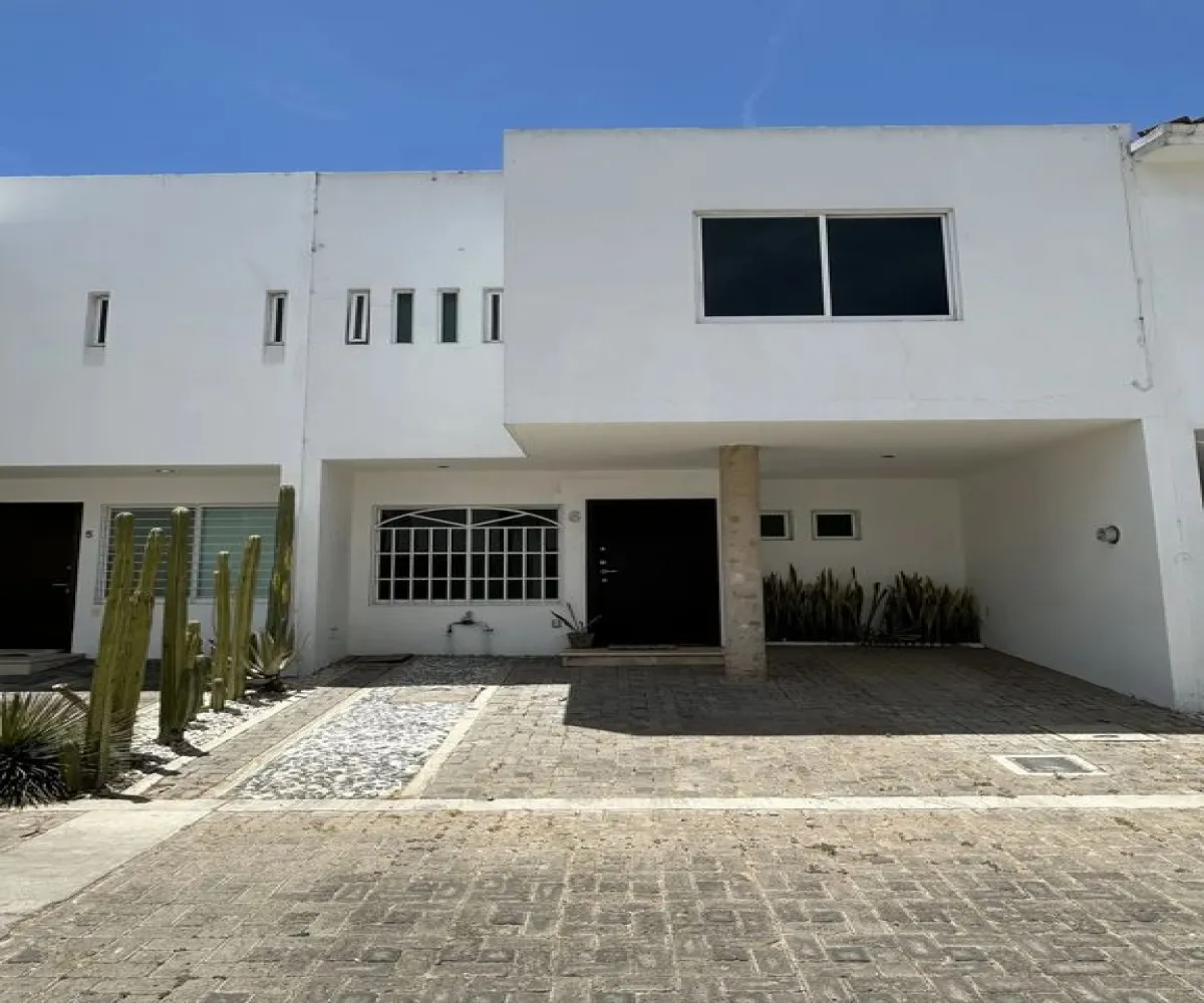 Casa En Venta,Santa Maria Tequepexpan,Calle Independencia 1010 6, San Pedro Tlaquepaque, Jalisco 45609, 3 Habitaciones,3 Baños,Calle Independencia,2,pwq24qv