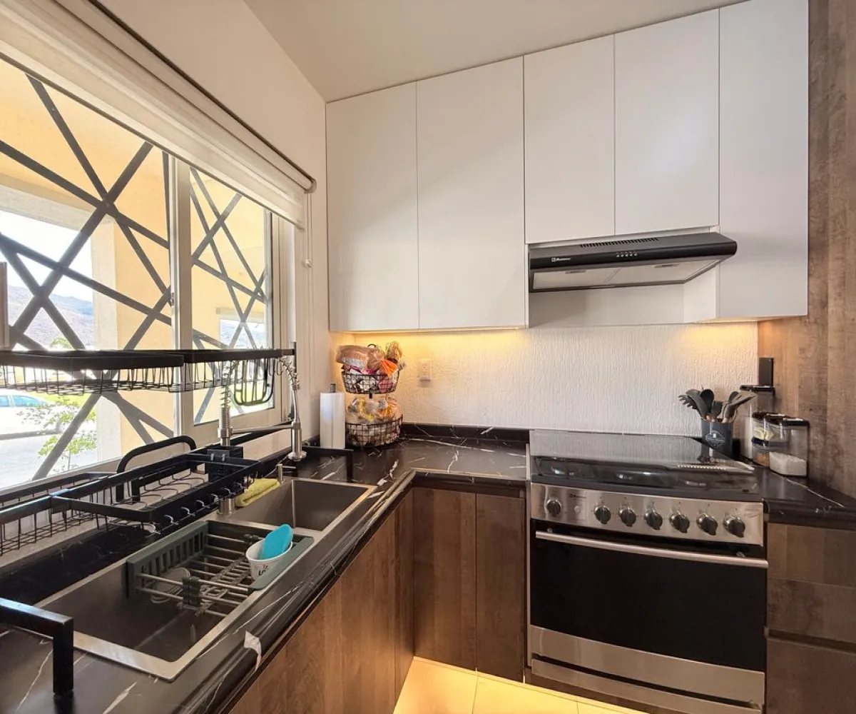 Casa En Venta,Alta California,Boulevard Alta California S/N, Tlajomulco de Zúñiga, Jalisco 45650, 3 Habitaciones,2 Baños,Boulevard Alta California,2,pFr0yHq