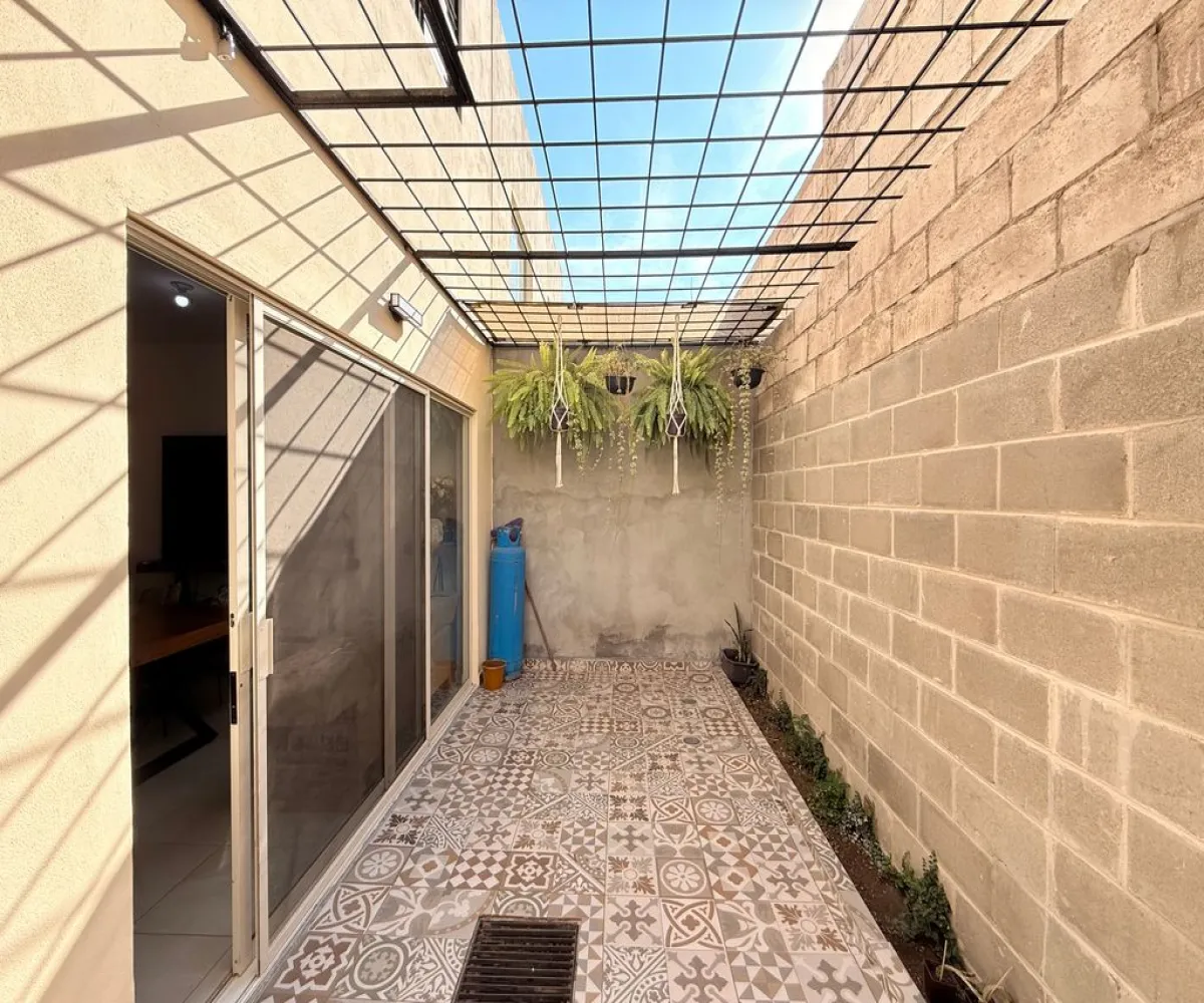 Casa En Venta,Alta California,Boulevard Alta California S/N, Tlajomulco de Zúñiga, Jalisco 45650, 3 Habitaciones,2 Baños,Boulevard Alta California,2,pFr0yHq