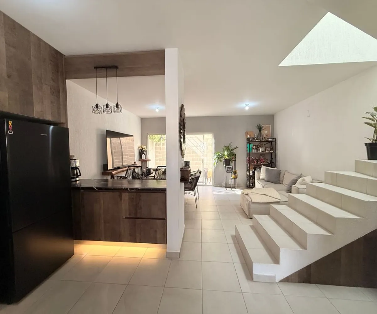 Casa En Venta,Alta California,Boulevard Alta California S/N, Tlajomulco de Zúñiga, Jalisco 45650, 3 Habitaciones,2 Baños,Boulevard Alta California,2,pFr0yHq