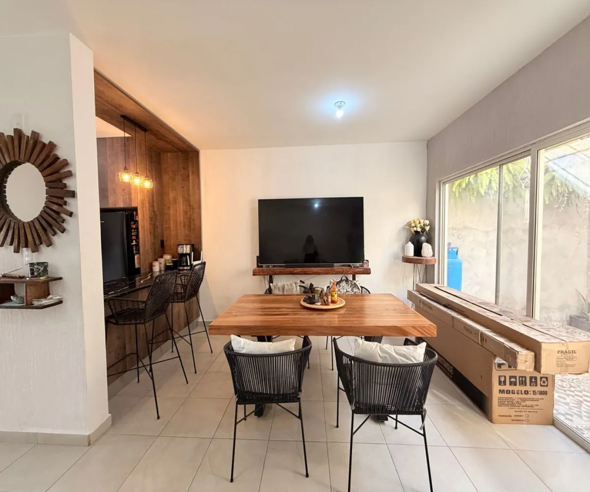 Casa En Venta,Alta California,Boulevard Alta California S/N, Tlajomulco de Zúñiga, Jalisco 45650, 3 Habitaciones,2 Baños,Boulevard Alta California,2,pFr0yHq