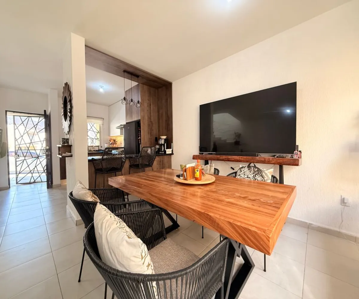 Casa En Venta,Alta California,Boulevard Alta California S/N, Tlajomulco de Zúñiga, Jalisco 45650, 3 Habitaciones,2 Baños,Boulevard Alta California,2,pFr0yHq