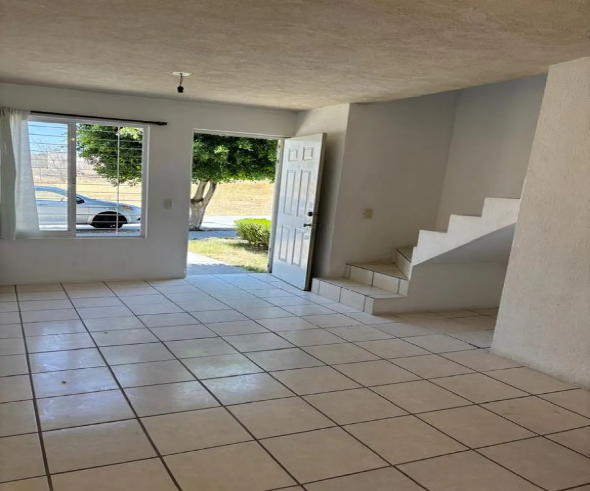 Casa En Venta,Avenida Las Torres 3713, Zapopan, Jalisco 45134, 2 Habitaciones,1 Baño,Avenida Las Torres,2,pcT7q6d