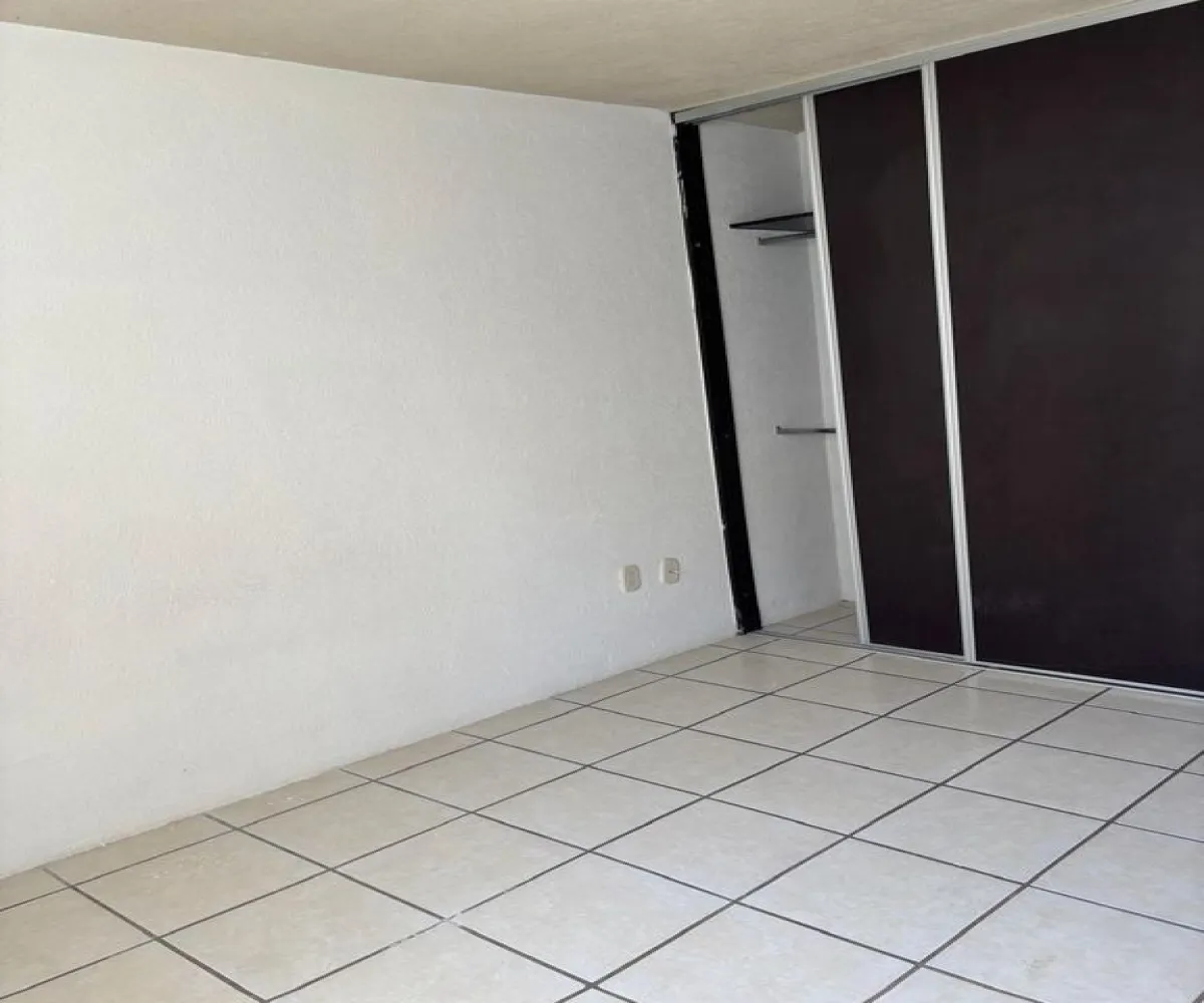 Casa En Venta,Avenida Las Torres 3713, Zapopan, Jalisco 45134, 2 Habitaciones,1 Baño,Avenida Las Torres,2,pcT7q6d