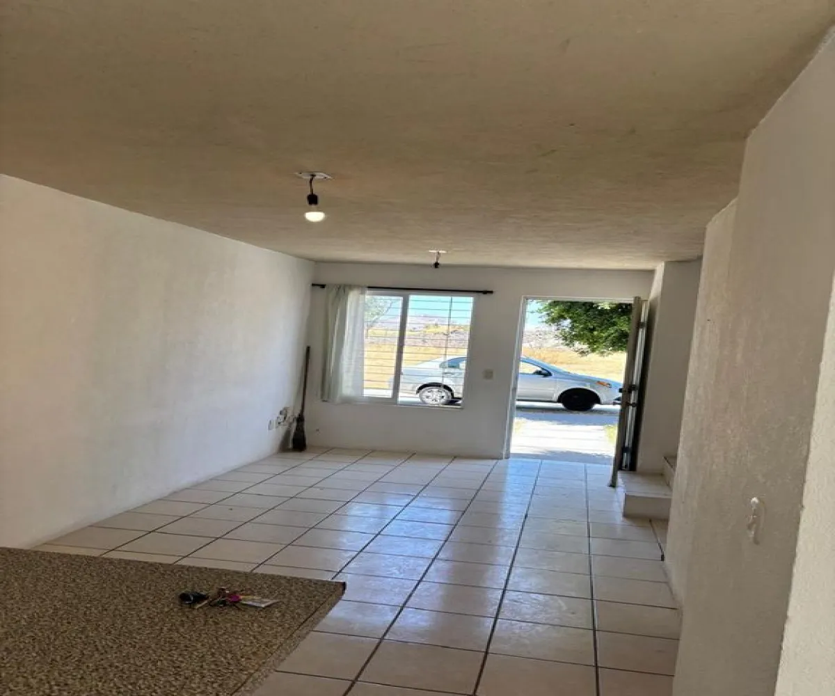 Casa En Venta,Avenida Las Torres 3713, Zapopan, Jalisco 45134, 2 Habitaciones,1 Baño,Avenida Las Torres,2,pcT7q6d