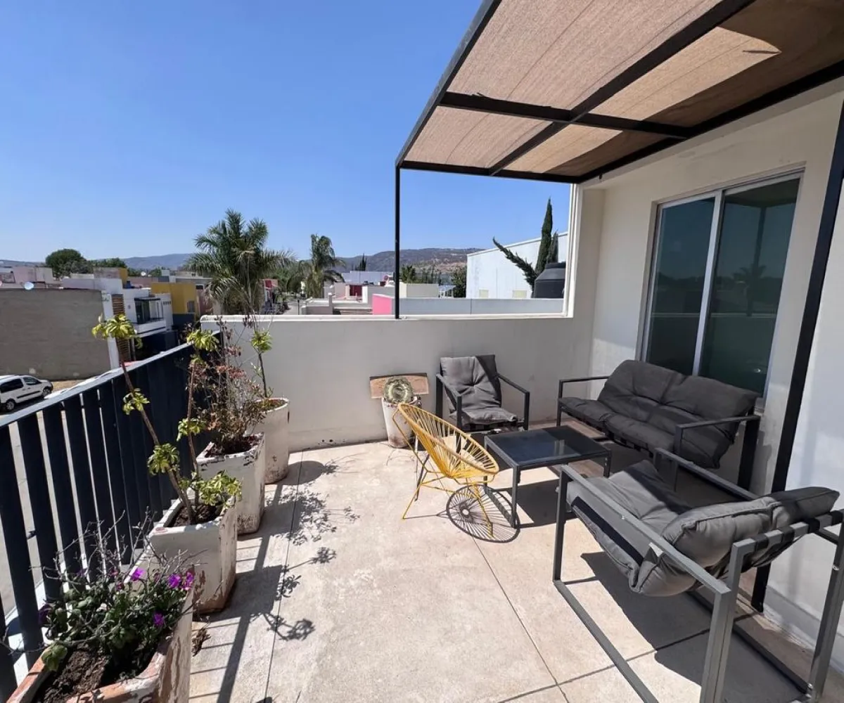 Casa En Venta,Del Pilar Residencial,Arbucias S/N, Tlajomulco de Zúñiga, Jalisco 45645, 4 Habitaciones,3 Baños,Arbucias,3,pKBm9Is