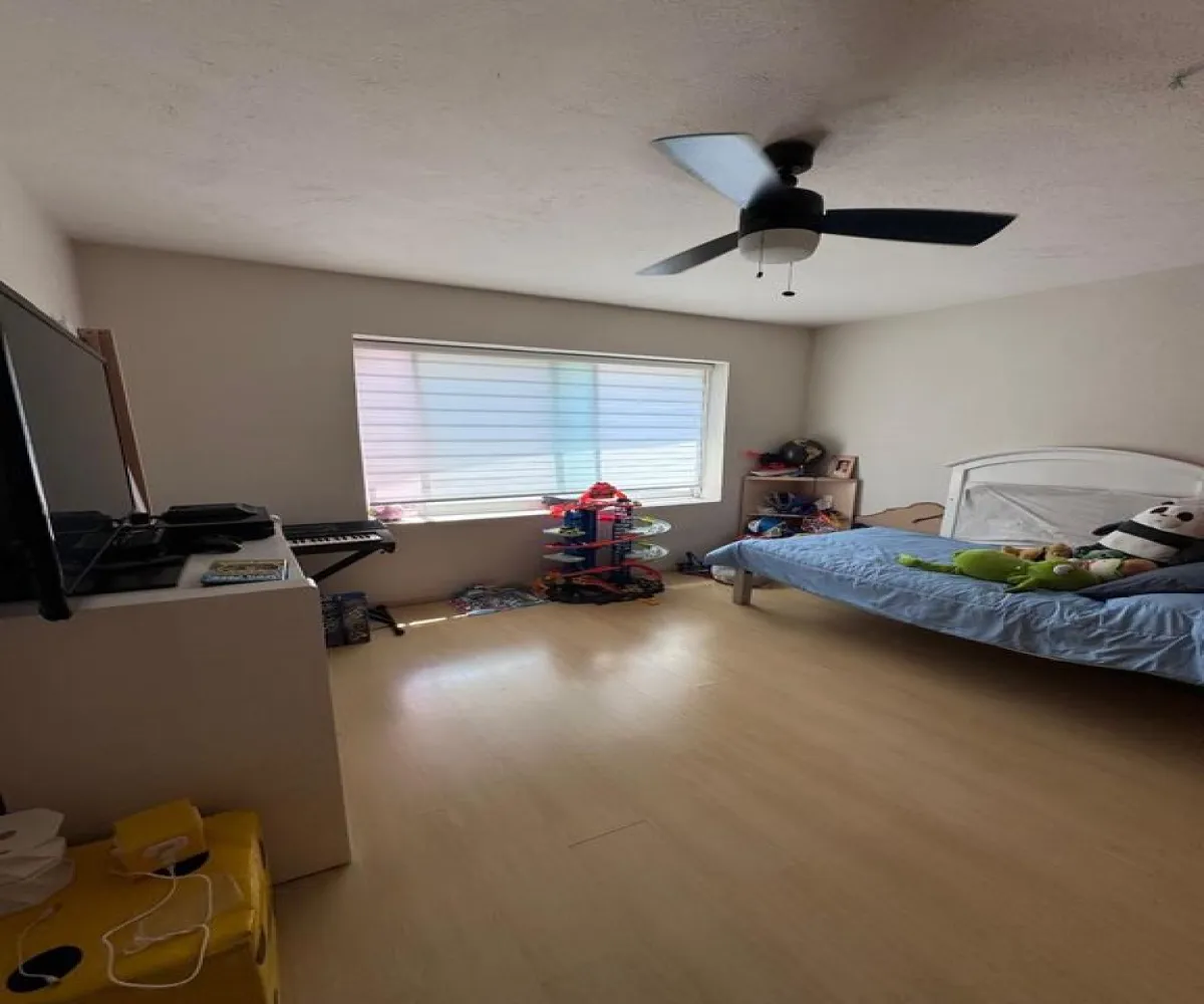 Casa En Venta,Del Pilar Residencial,Arbucias S/N, Tlajomulco de Zúñiga, Jalisco 45645, 4 Habitaciones,3 Baños,Arbucias,3,pKBm9Is