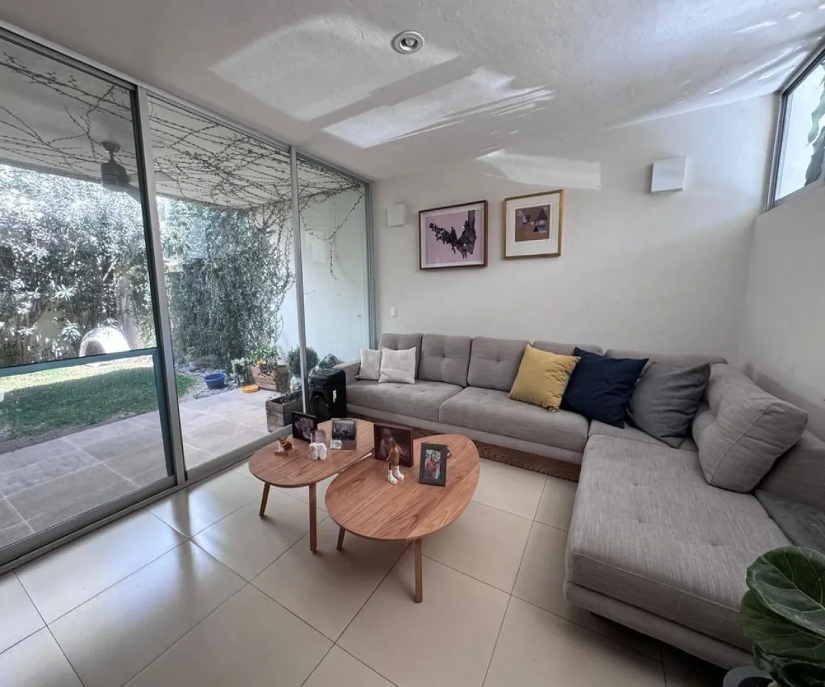 Casa En Venta,Del Pilar Residencial,Arbucias S/N, Tlajomulco de Zúñiga, Jalisco 45645, 4 Habitaciones,3 Baños,Arbucias,3,pKBm9Is