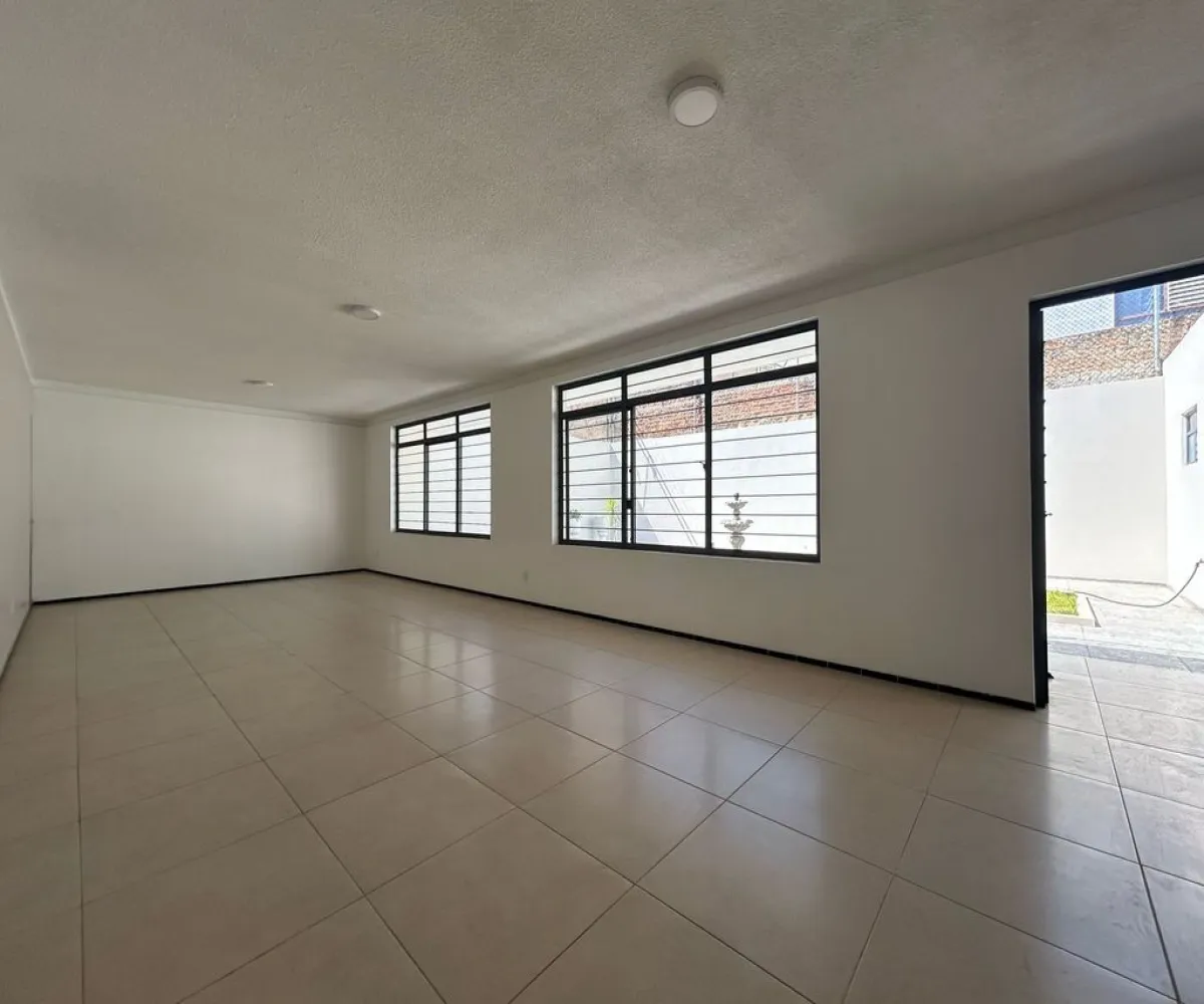 Casa En Renta,Monumental,Calle Puerto Ensenada 420, Guadalajara, Jalisco 44320, 6 Habitaciones,4 Baños,Calle Puerto Ensenada,1,pdhavLL