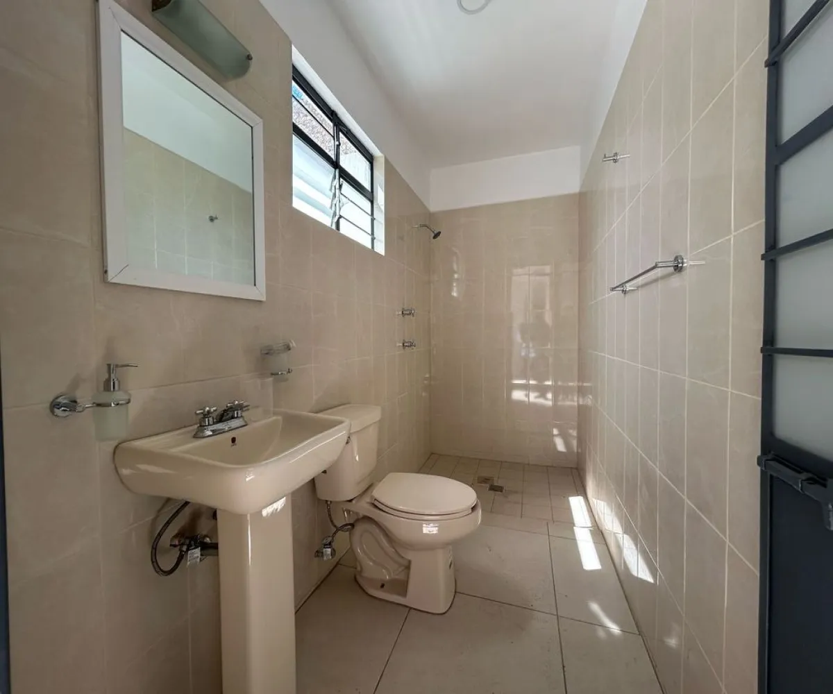 Casa En Renta,Monumental,Calle Puerto Ensenada 420, Guadalajara, Jalisco 44320, 6 Habitaciones,4 Baños,Calle Puerto Ensenada,1,pdhavLL