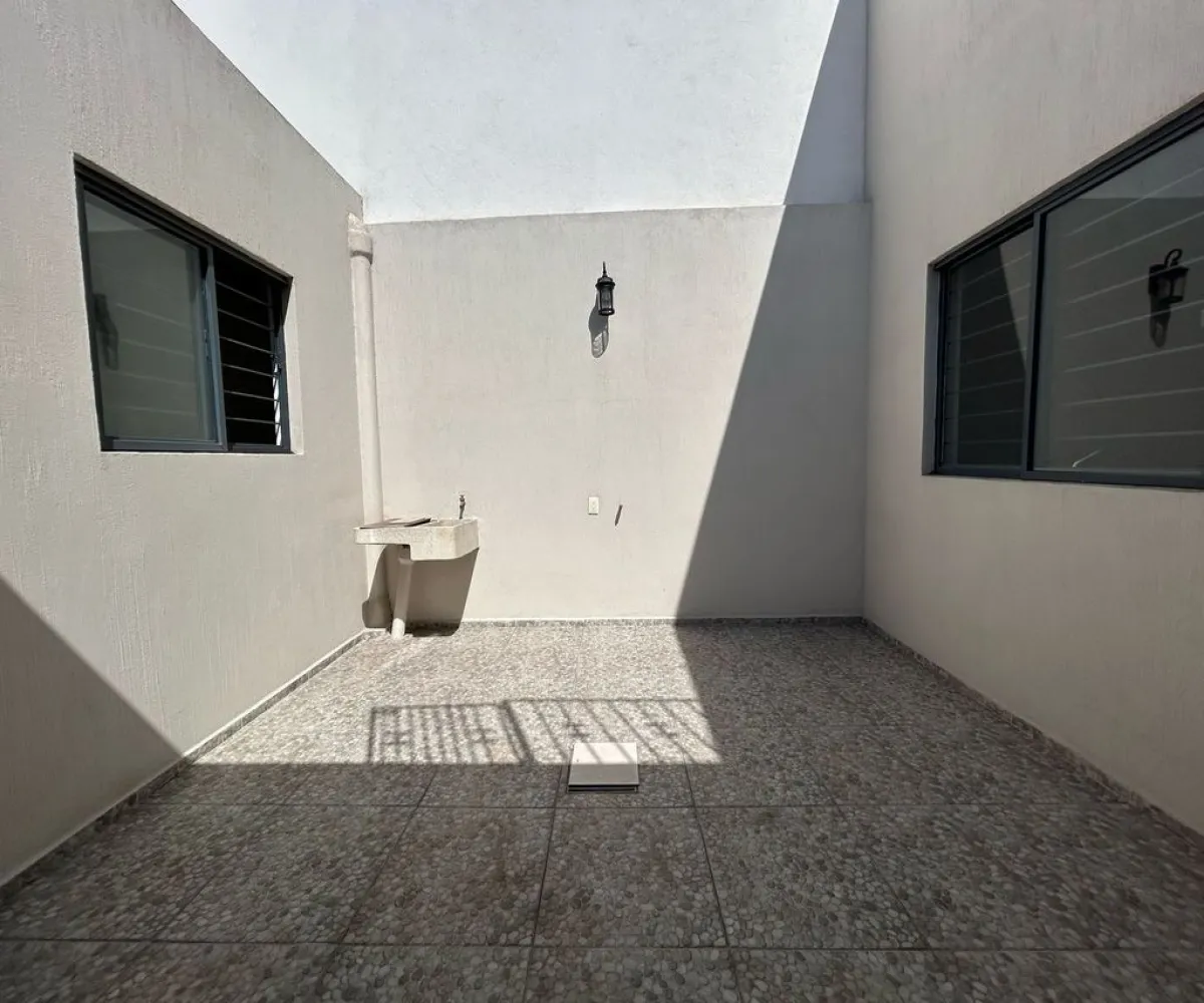 Casa En Renta,Monumental,Calle Puerto Ensenada 420, Guadalajara, Jalisco 44320, 6 Habitaciones,4 Baños,Calle Puerto Ensenada,1,pdhavLL