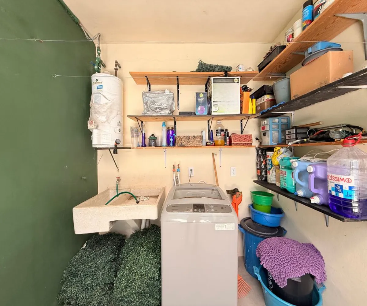 Casa En Venta,Alta California,Boulevard Alta California 1, Tlajomulco de Zúñiga, Jalisco 45650, 3 Habitaciones,2 Baños,Boulevard Alta California,2,pKBhpN3