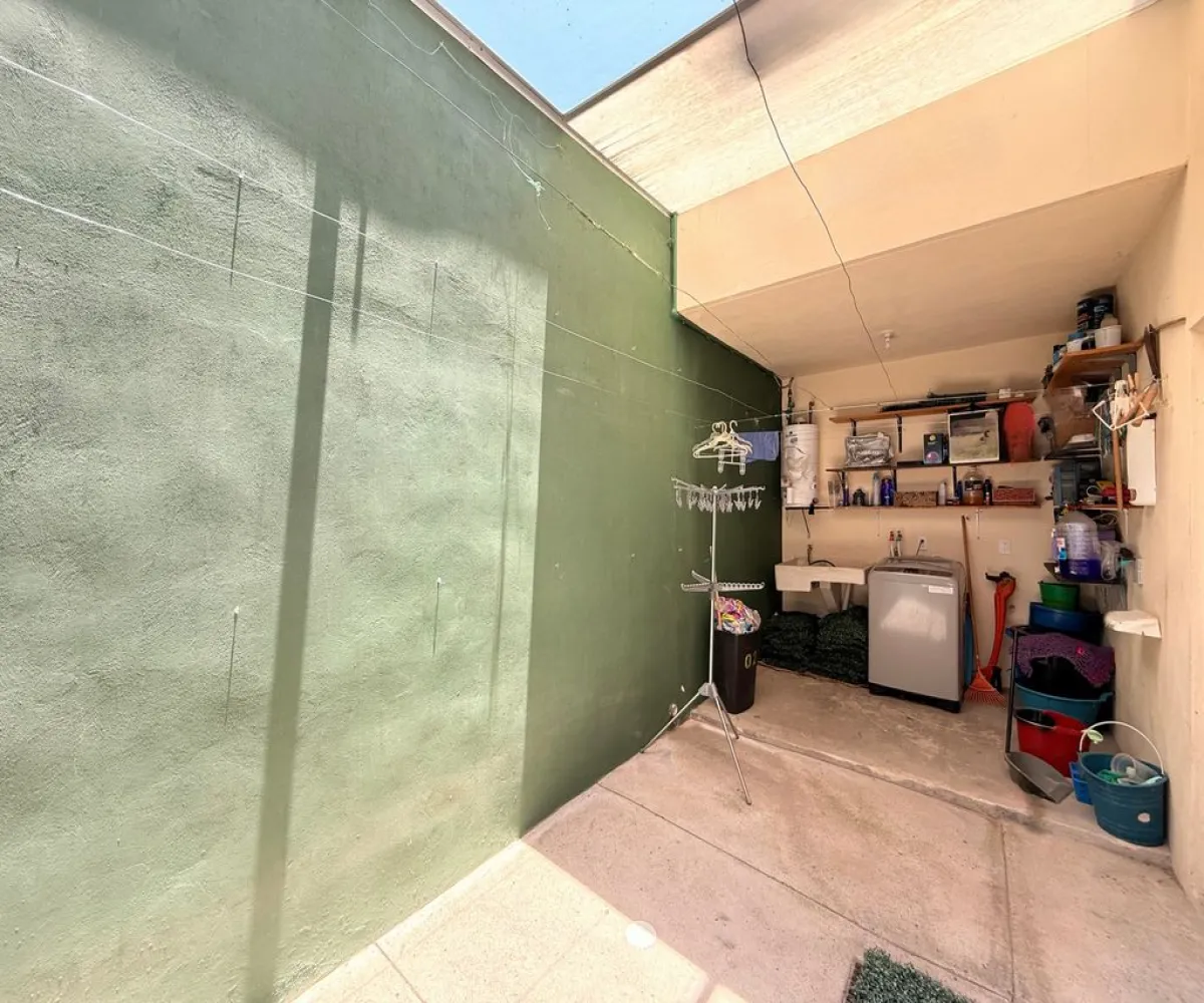 Casa En Venta,Alta California,Boulevard Alta California 1, Tlajomulco de Zúñiga, Jalisco 45650, 3 Habitaciones,2 Baños,Boulevard Alta California,2,pKBhpN3