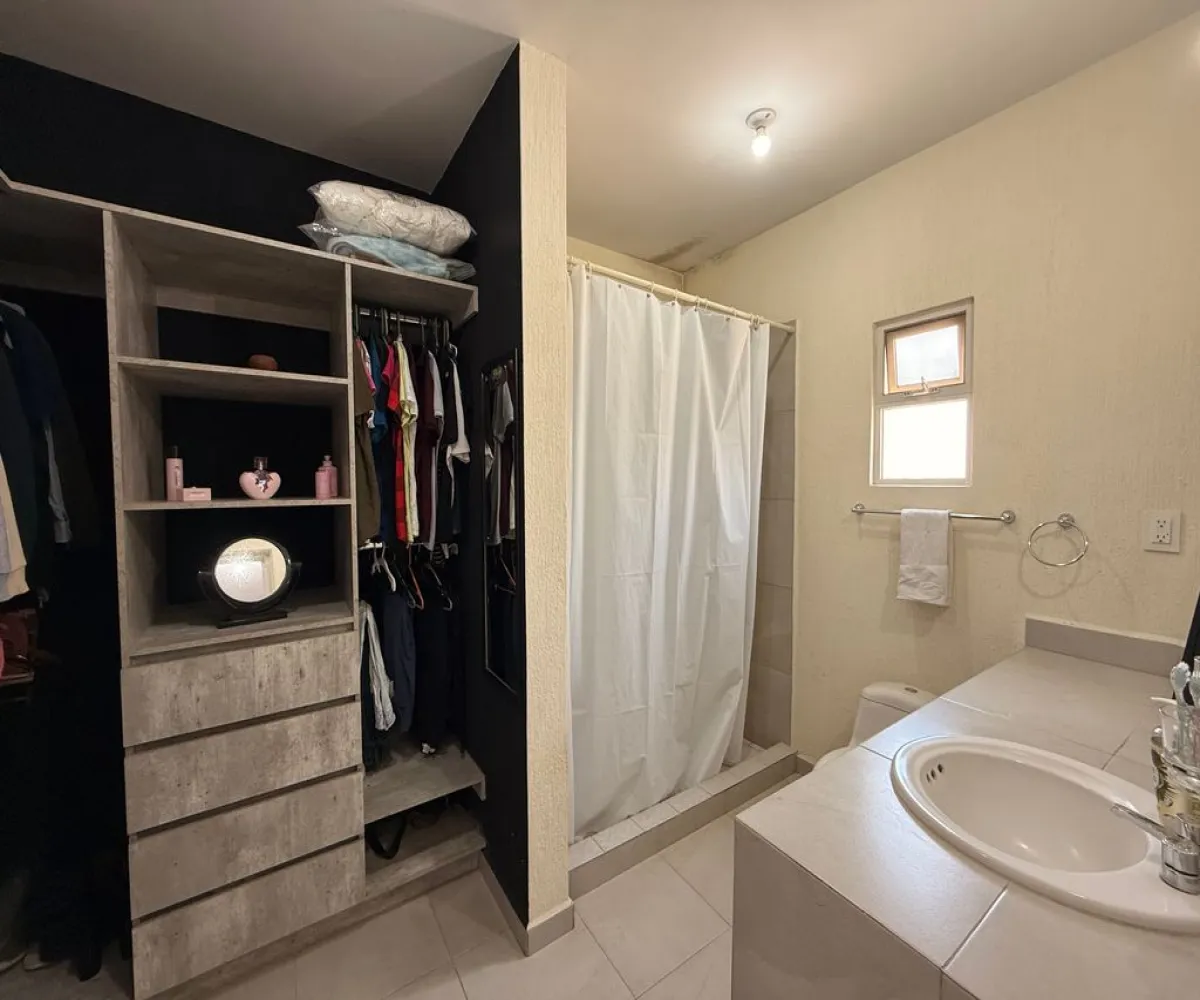 Casa En Venta,Alta California,Boulevard Alta California 1, Tlajomulco de Zúñiga, Jalisco 45650, 3 Habitaciones,2 Baños,Boulevard Alta California,2,pKBhpN3