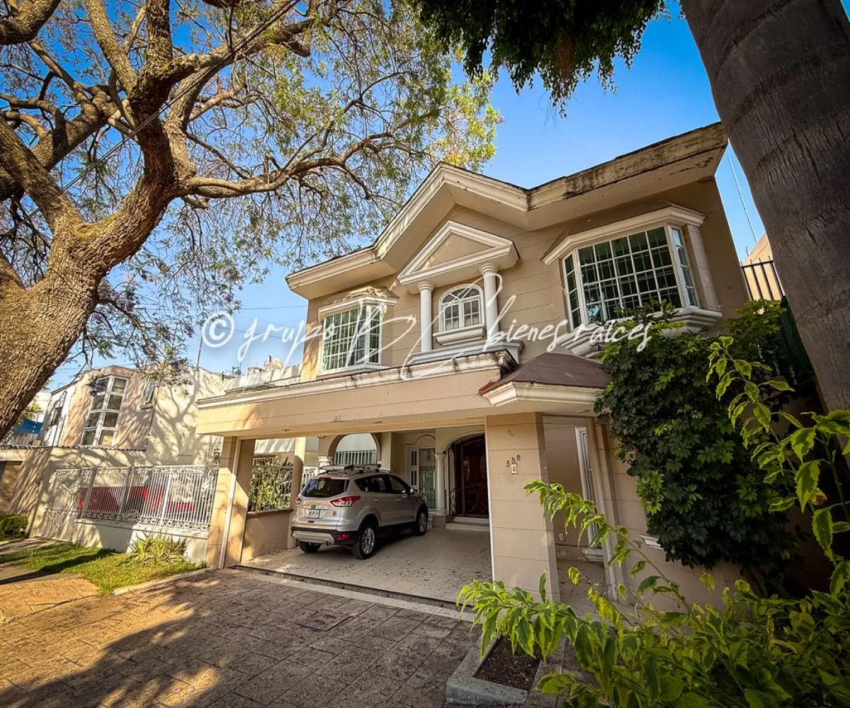 Casa En Venta,Jardines de Los Arcos,Calle de San Gabriel 588, Guadalajara, Jalisco 44500, 3 Habitaciones,5 Baños,Calle de San Gabriel,2,prWiDT9