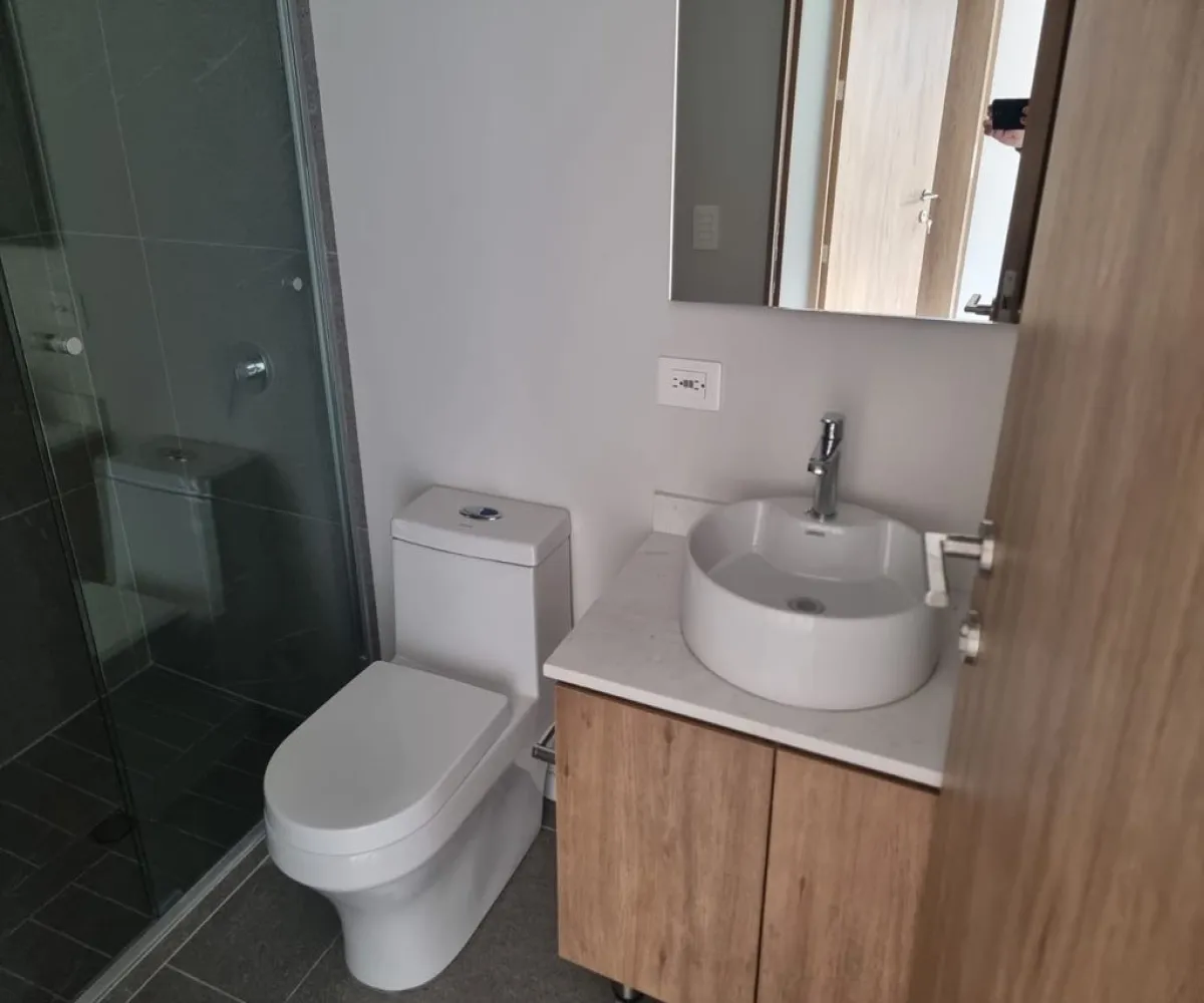 Departamento En Renta,Cabecera Municipal,Avenida Hidalgo 352, Zapopan, Jalisco 45160, 2 Habitaciones,2 Baños,Avenida Hidalgo,1,pjKXkTP