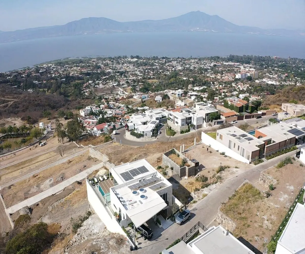 Terreno En Venta,Ajijic,Av. La Paz 10, Chapala, Jalisco 45915,Av. La Paz ,pLyctTp