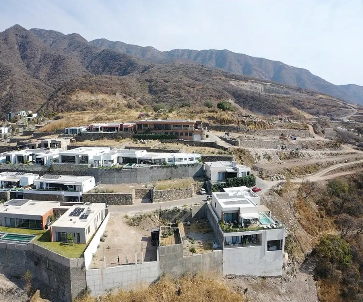 Terreno En Venta,Ajijic,Av. La Paz 10, Chapala, Jalisco 45915,Av. La Paz ,pLyctTp