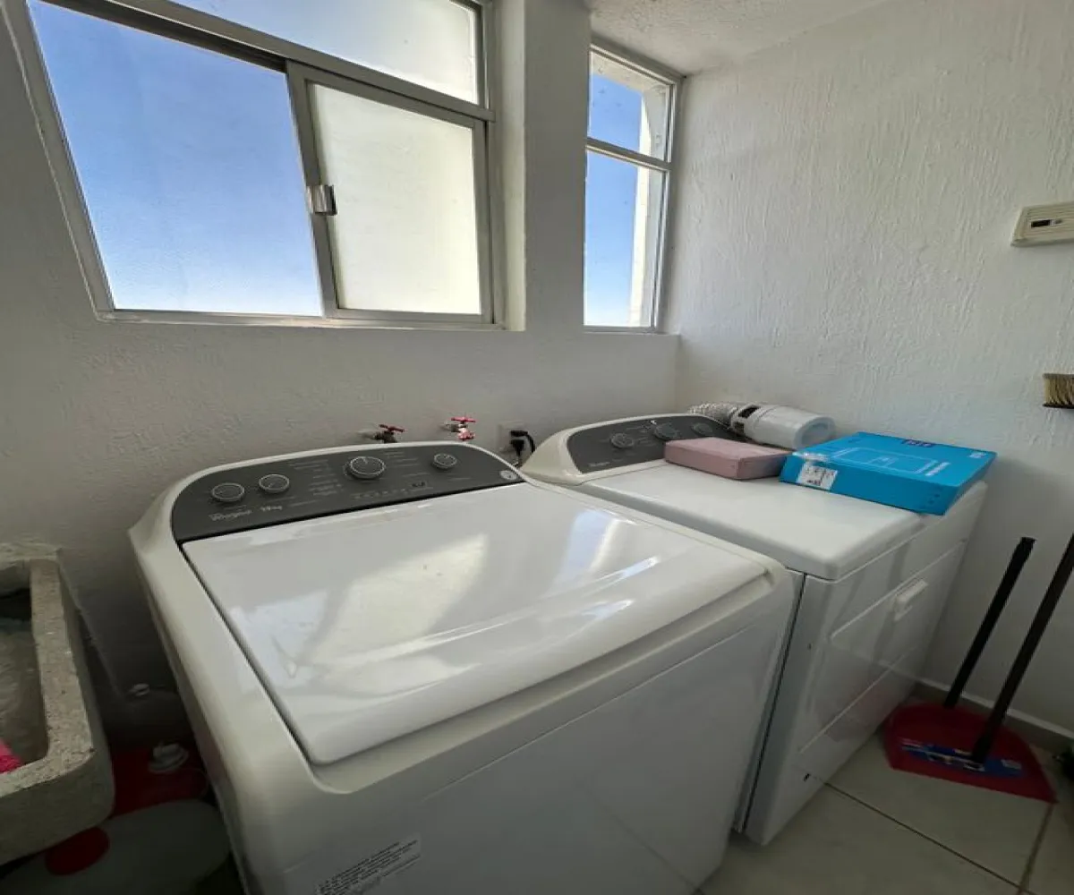 Departamento En Venta,Lomas de San Eugenio,Calle Demóstenes 3345 5, Guadalajara, Jalisco 44720, 2 Habitaciones,2 Baños,Calle Demóstenes,1,ptOLhMj