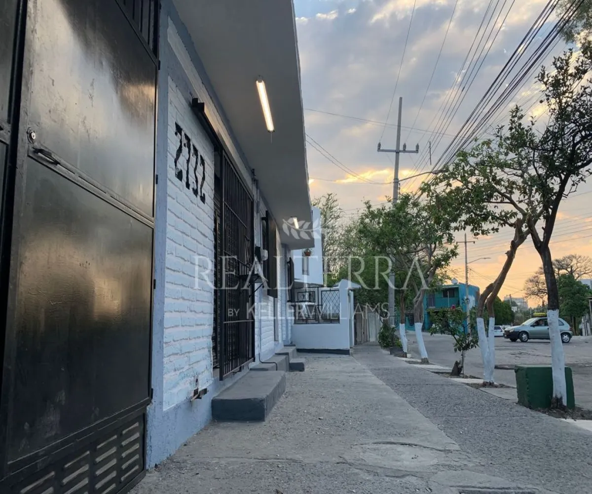 Casa En Venta,Alamo Industrial,Paseo de la cadena 2732, San Pedro Tlaquepaque, Jalisco 45593, 4 Habitaciones,3 Baños,Paseo de la cadena,1,p8Nacwv