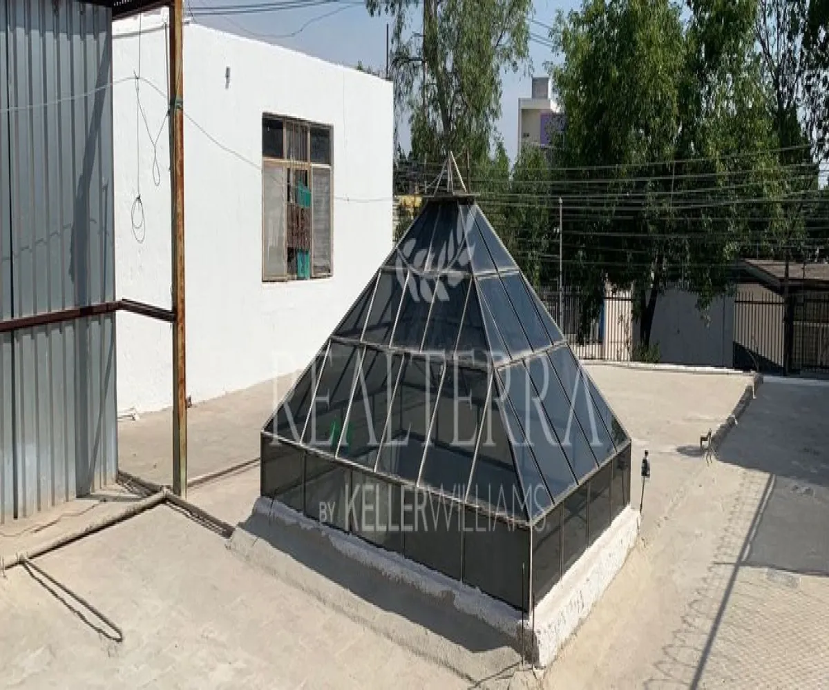 Casa En Venta,Alamo Industrial,Paseo de la cadena 2732, San Pedro Tlaquepaque, Jalisco 45593, 4 Habitaciones,3 Baños,Paseo de la cadena,1,p8Nacwv