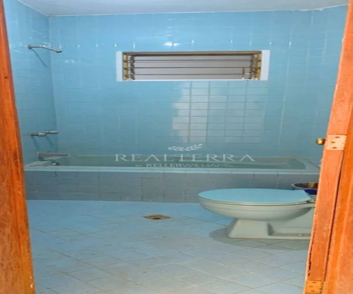 Casa En Venta,Alamo Industrial,Paseo de la cadena 2732, San Pedro Tlaquepaque, Jalisco 45593, 4 Habitaciones,3 Baños,Paseo de la cadena,1,p8Nacwv