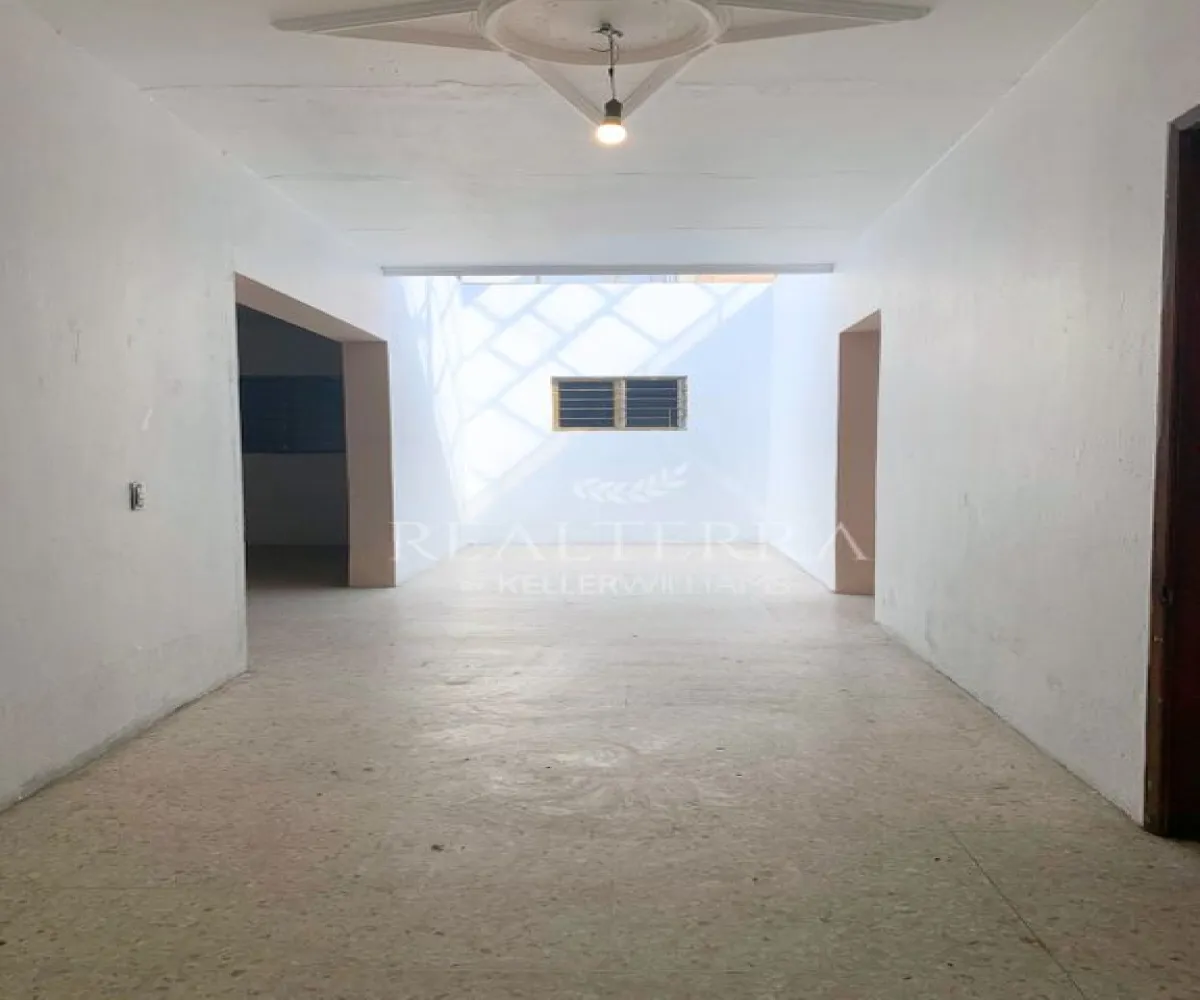 Casa En Venta,Alamo Industrial,Paseo de la cadena 2732, San Pedro Tlaquepaque, Jalisco 45593, 4 Habitaciones,3 Baños,Paseo de la cadena,1,p8Nacwv