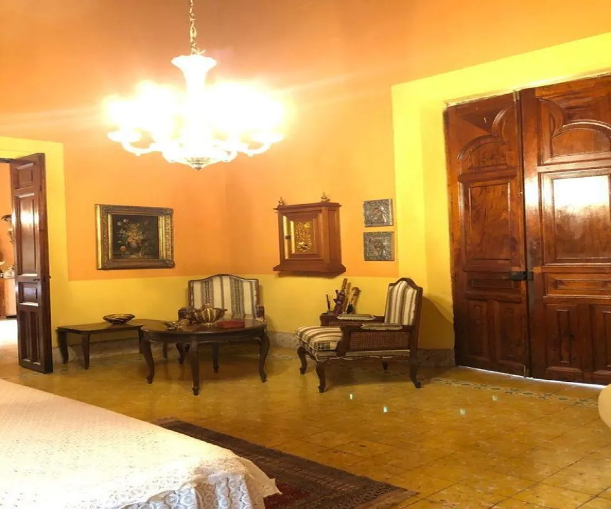 Casa En Venta,Centro,Guillermo Prieto 25, Autlán de Navarro, Jalisco 48900, 8 Habitaciones,2 Baños,Guillermo Prieto,1,p2preBp