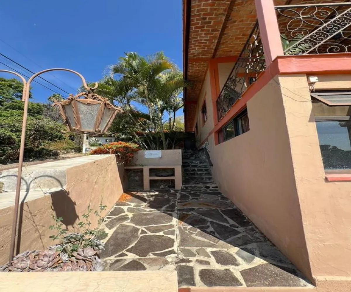 Casa En Venta,san nicolas de ibarra,Altavista 79, Chapala, Jalisco 45900, 3 Habitaciones,3 Baños,Altavista,2,ppoezn8