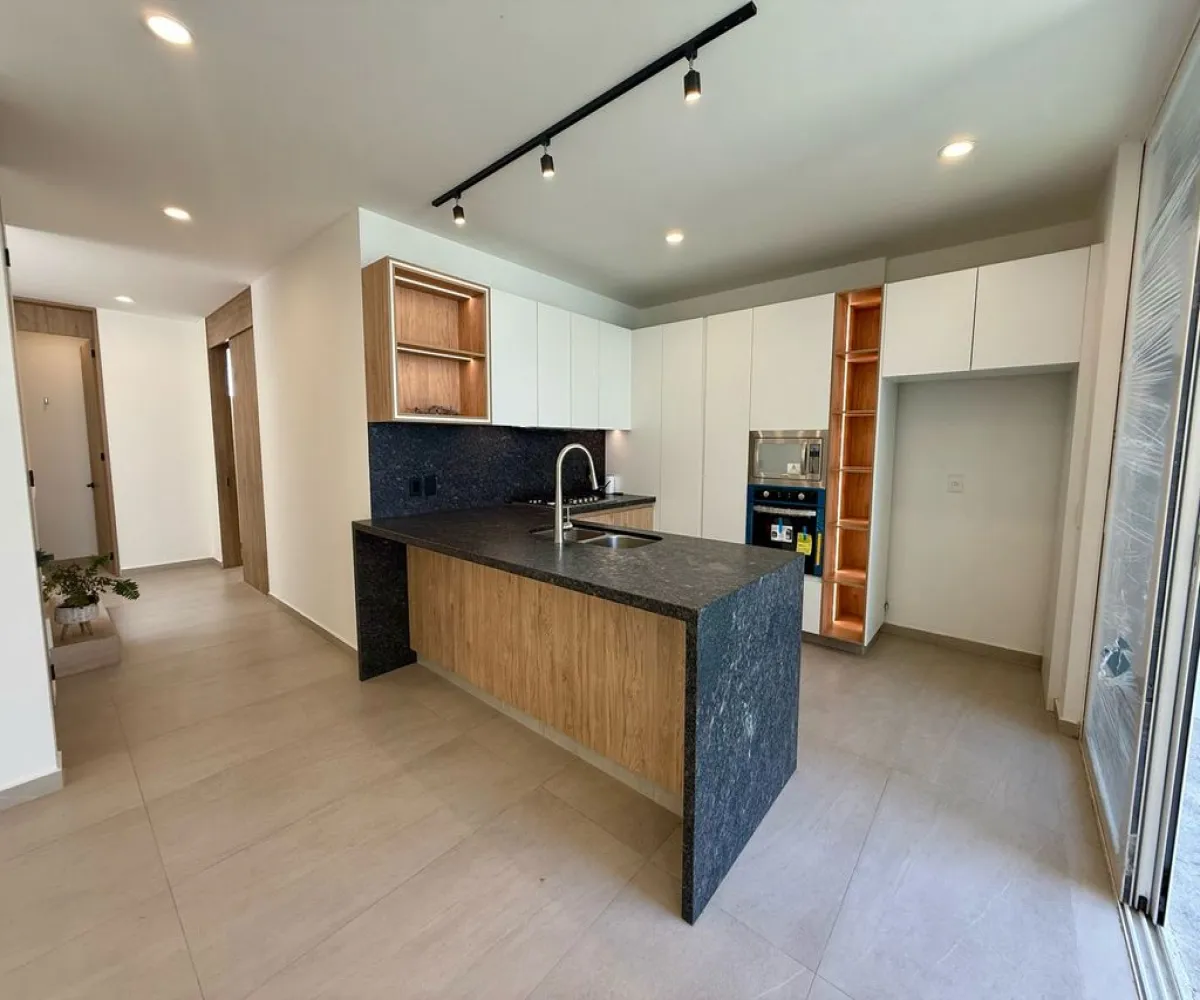 Casa En Venta,Avenida Vuelo de las Grullas 200 215, Tlajomulco de Zúñiga, Jalisco 45645, 4 Habitaciones,4 Baños,Avenida Vuelo de las Grullas,2,pa0YDAX