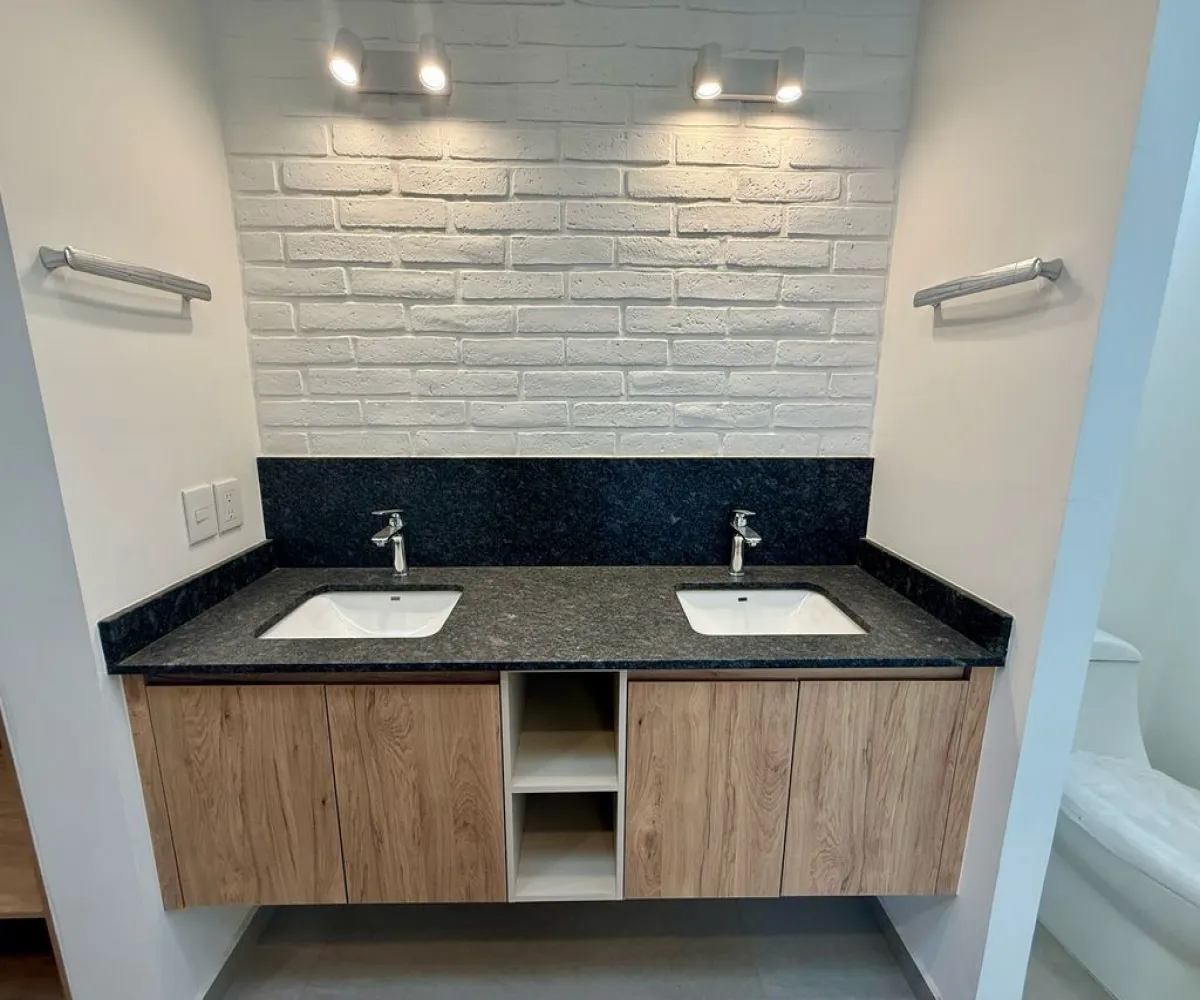 Casa En Venta,Avenida Vuelo de las Grullas 200 215, Tlajomulco de Zúñiga, Jalisco 45645, 4 Habitaciones,4 Baños,Avenida Vuelo de las Grullas,2,pa0YDAX