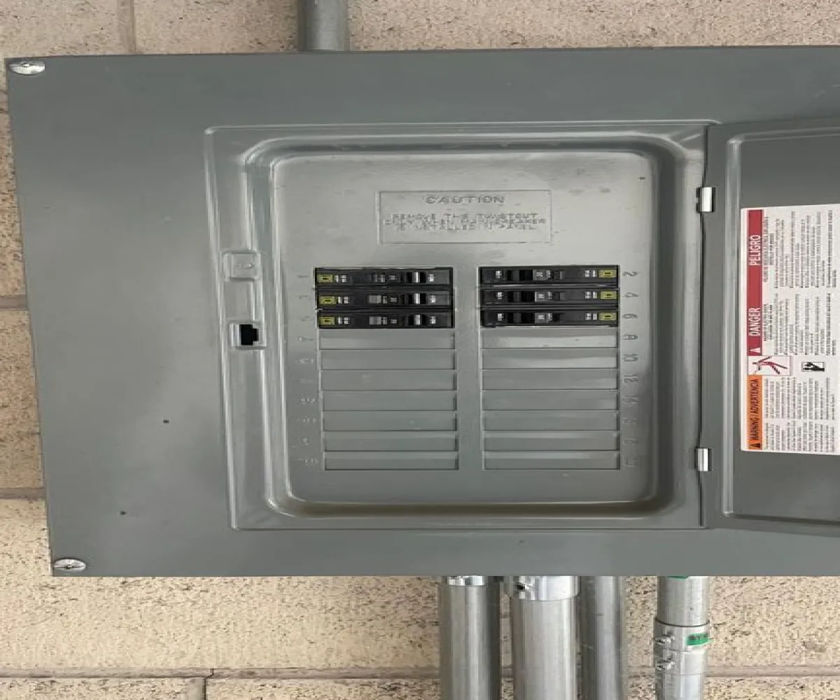 Industrial En Renta,Santa Cruz de las Flores,Carretera a San Isidro Mazatepec 765, Tlajomulco de Zúñiga, Jalisco 45640,1 Baño,Carretera a San Isidro Mazatepec,1,pU3DOts