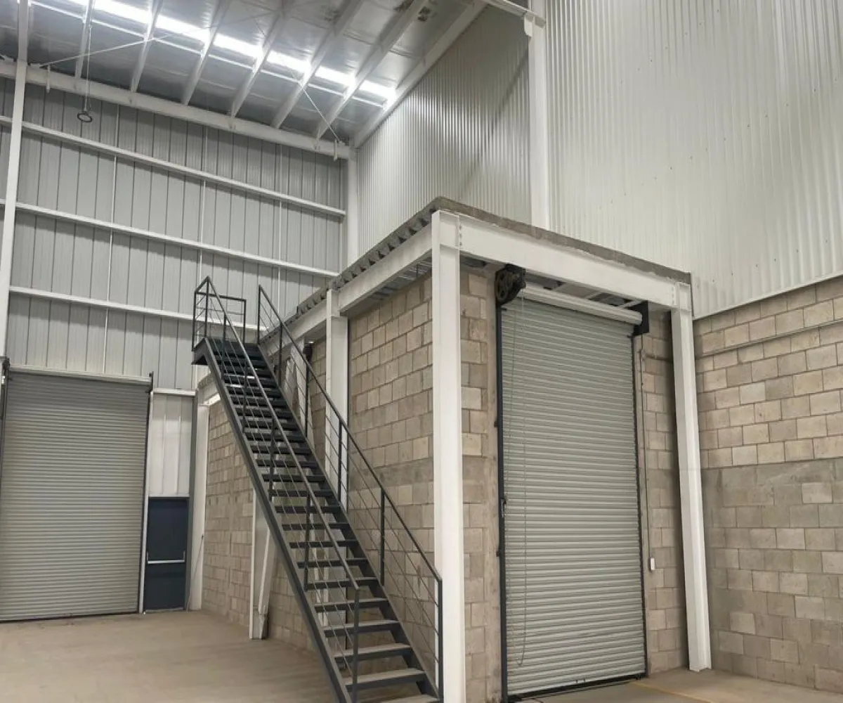 Industrial En Renta,Santa Cruz de las Flores,Carretera a San Isidro Mazatepec 765, Tlajomulco de Zúñiga, Jalisco 45640,1 Baño,Carretera a San Isidro Mazatepec,1,pU3DOts