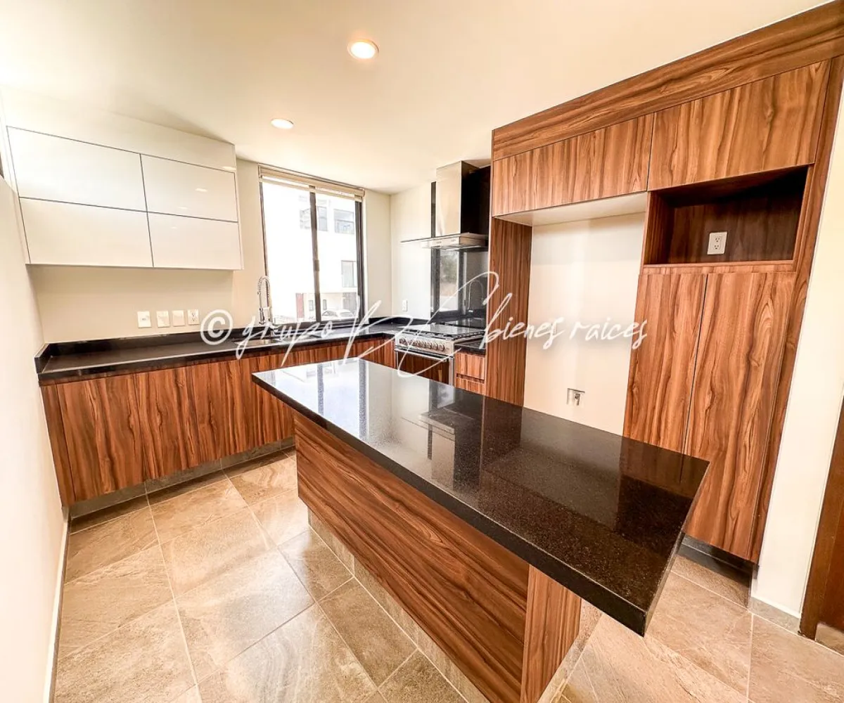 Casa En Venta,Las grullas ,Avenida Vuelo de las Grullas 200 230, Tlajomulco de Zúñiga, Jalisco 45645, 3 Habitaciones,3 Baños,Avenida Vuelo de las Grullas,4,pLRAufQ