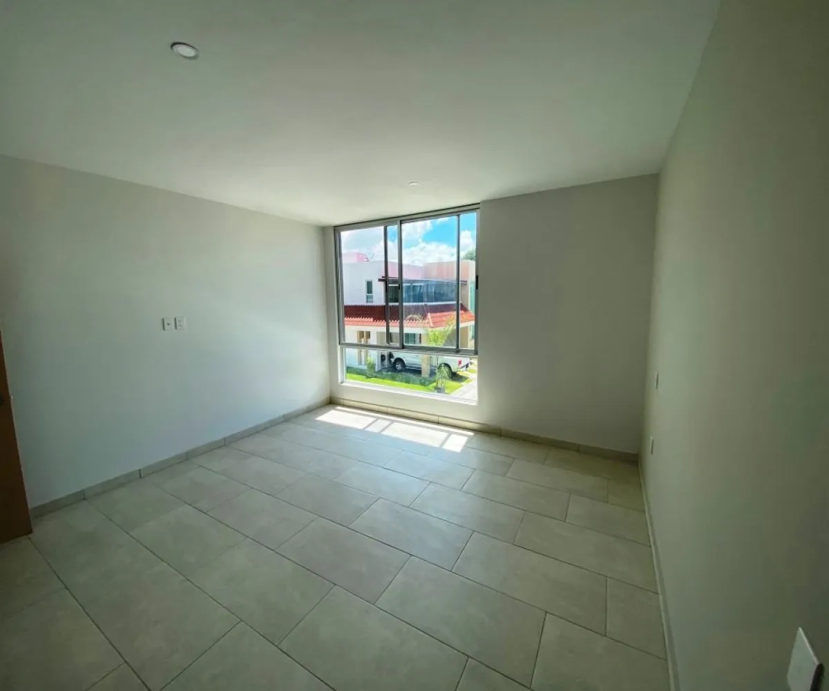 Casa En Venta,San Agustín,Paseo de las Palmas 88 5, Tlajomulco de Zúñiga, Jalisco 45640, 3 Habitaciones,4 Baños,Paseo de las Palmas ,2,pPHMjnJ