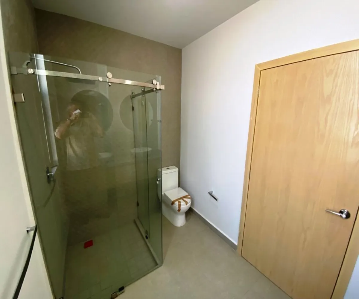 Casa En Venta,San Agustín,Paseo de las Palmas 88 5, Tlajomulco de Zúñiga, Jalisco 45640, 3 Habitaciones,4 Baños,Paseo de las Palmas ,2,pPHMjnJ