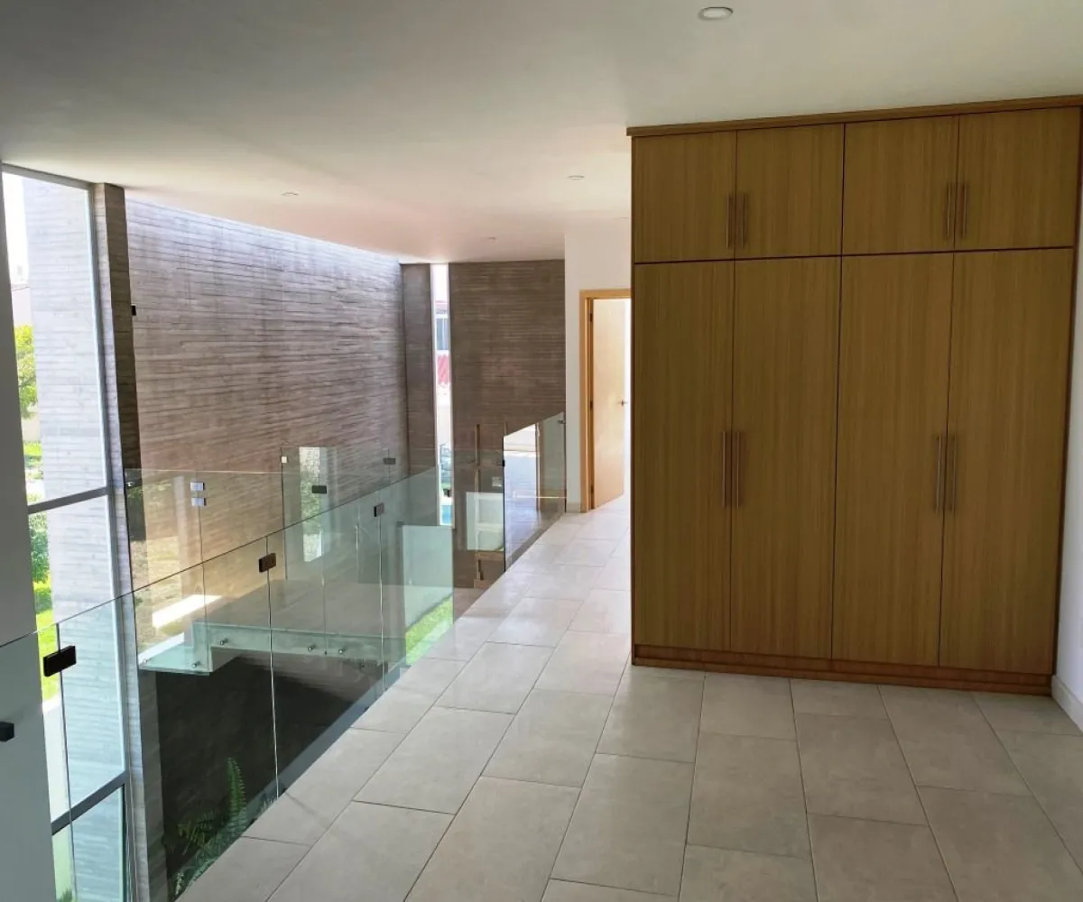 Casa En Venta,San Agustín,Paseo de las Palmas 88 5, Tlajomulco de Zúñiga, Jalisco 45640, 3 Habitaciones,4 Baños,Paseo de las Palmas ,2,pPHMjnJ