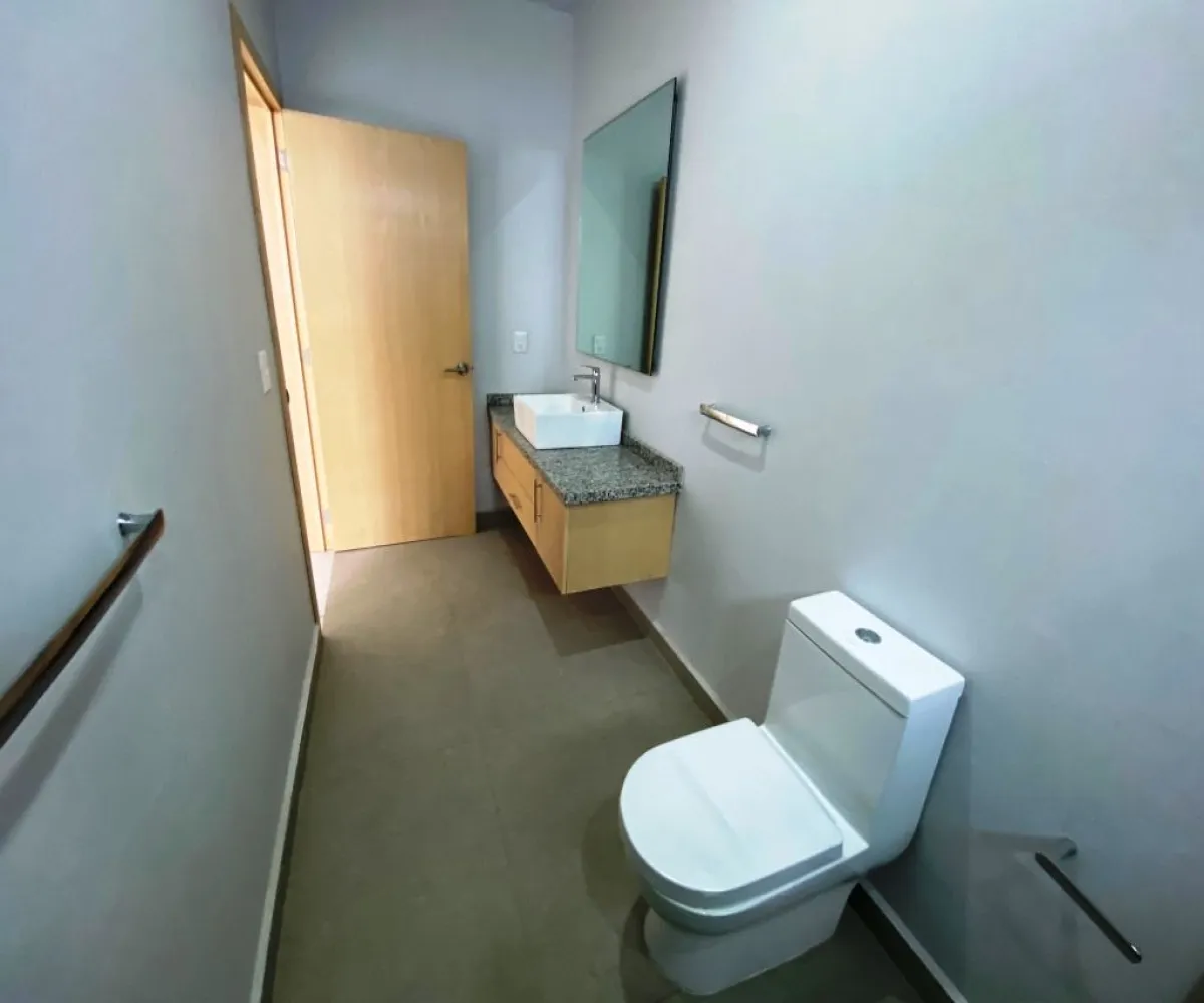 Casa En Venta,San Agustín,Paseo de las Palmas 88 5, Tlajomulco de Zúñiga, Jalisco 45640, 3 Habitaciones,4 Baños,Paseo de las Palmas ,2,pPHMjnJ