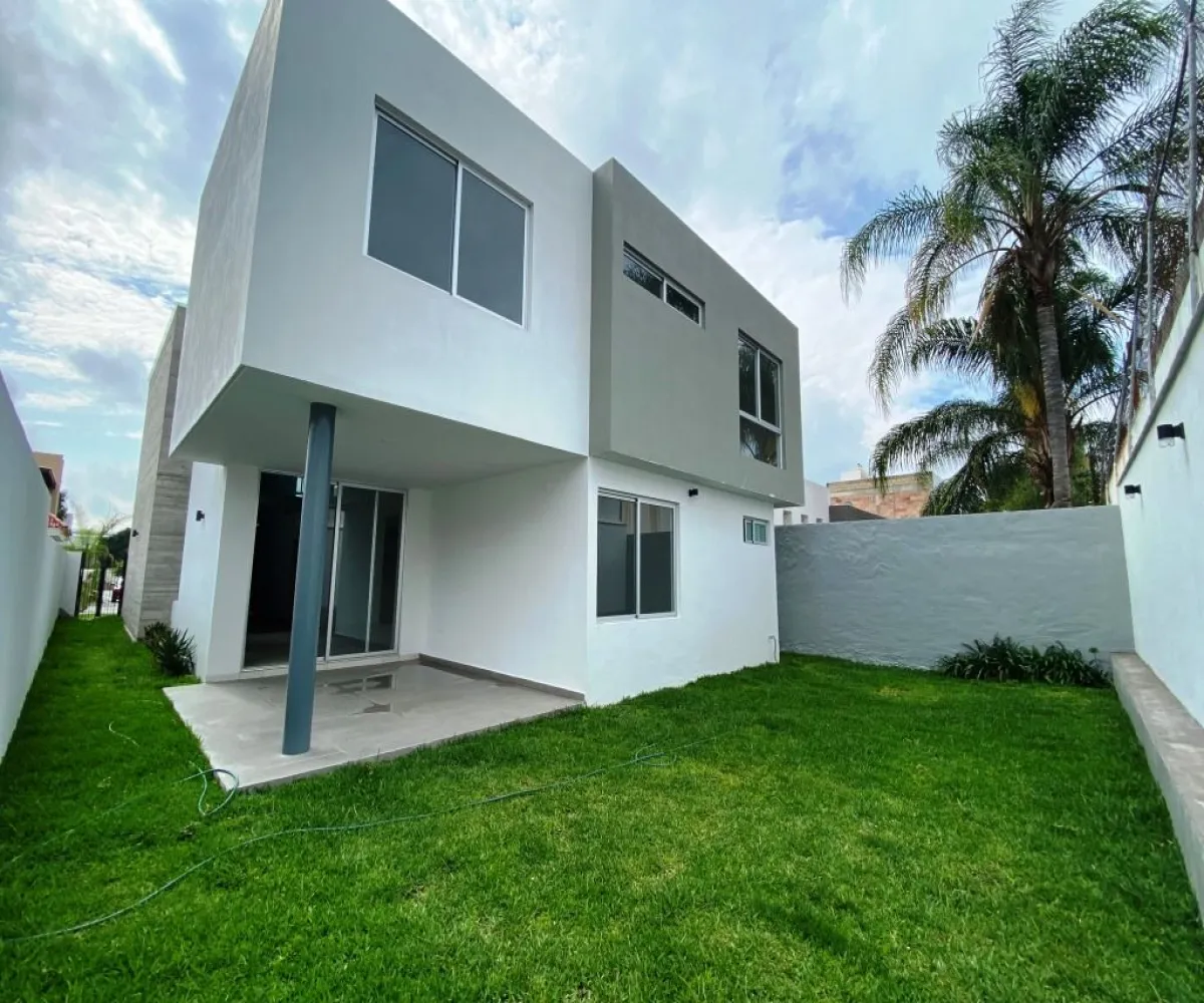 Casa En Venta,San Agustín,Paseo de las Palmas 88 5, Tlajomulco de Zúñiga, Jalisco 45640, 3 Habitaciones,4 Baños,Paseo de las Palmas ,2,pPHMjnJ